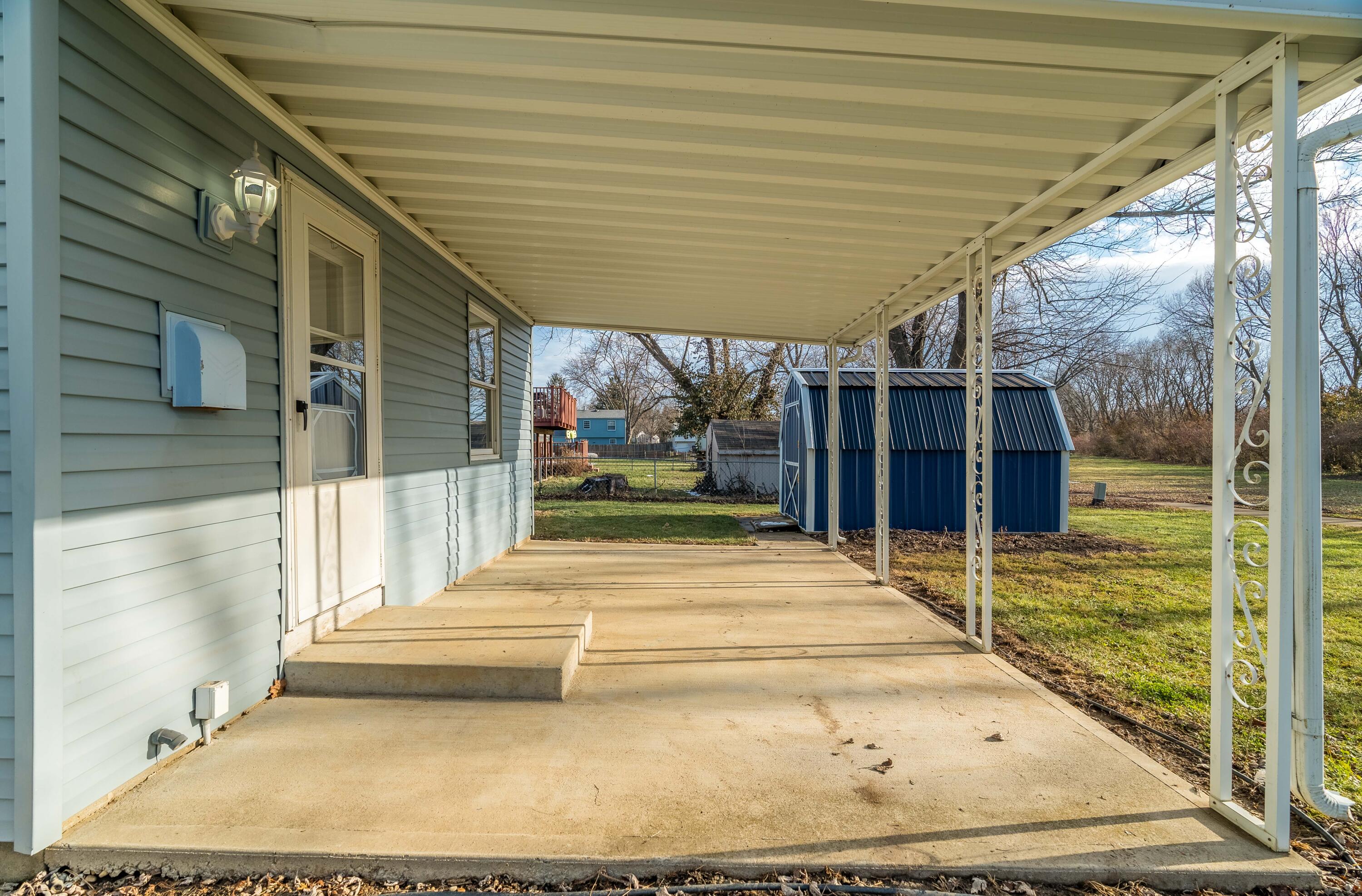 119 Walden Farm Circle, Englewood, Ohio 45322