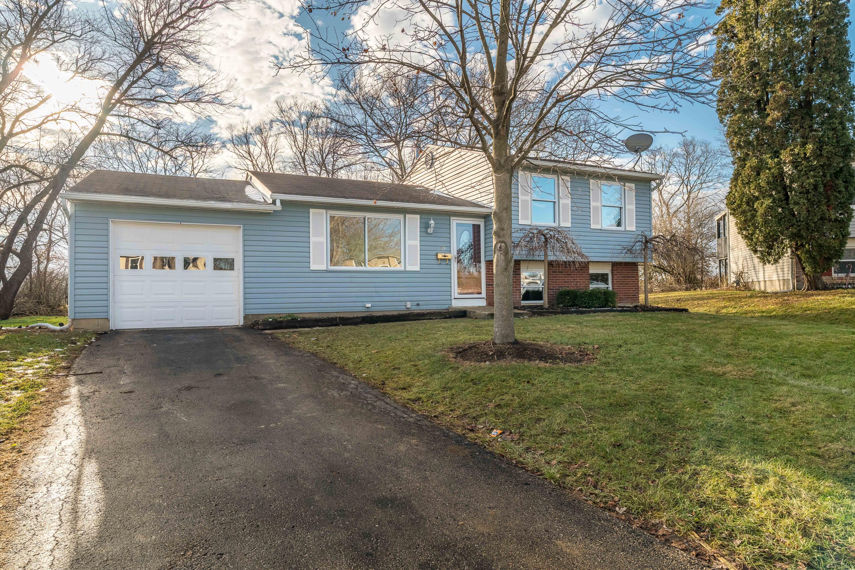 119 Walden Farm Circle, Englewood, Ohio 45322
