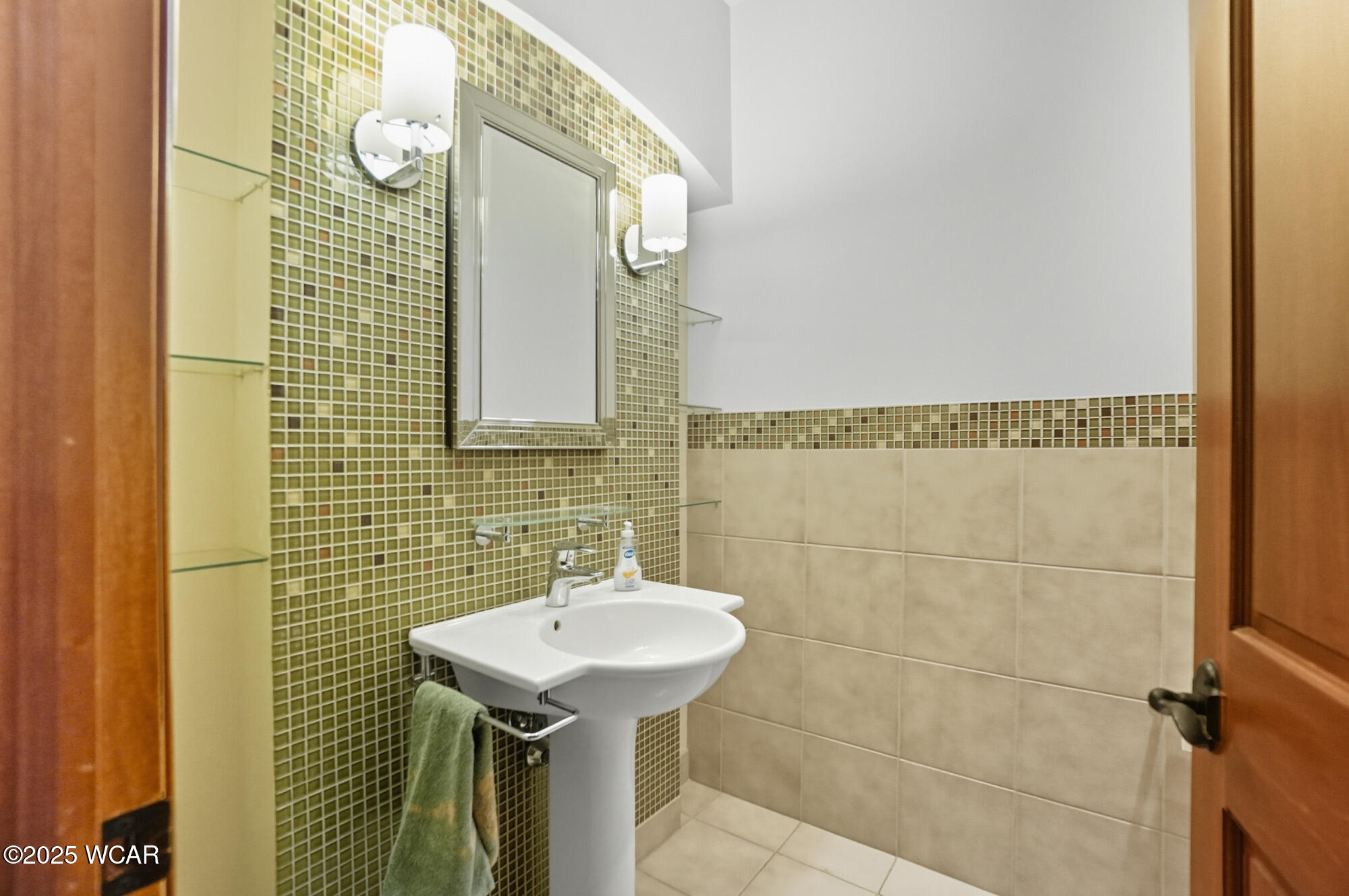 3039 Lakeshore Drive, Lima, Ohio