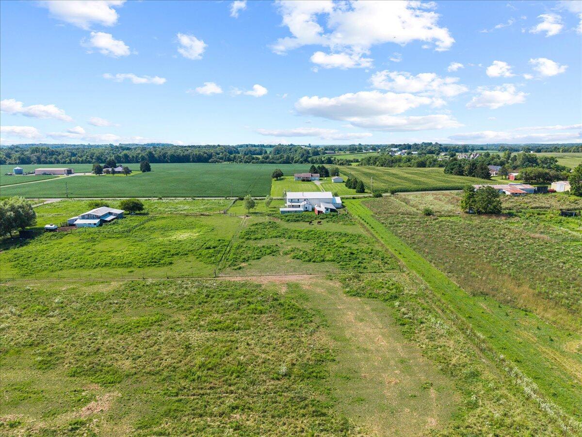 8518 Township Road 207, De Graff, Ohio 43318