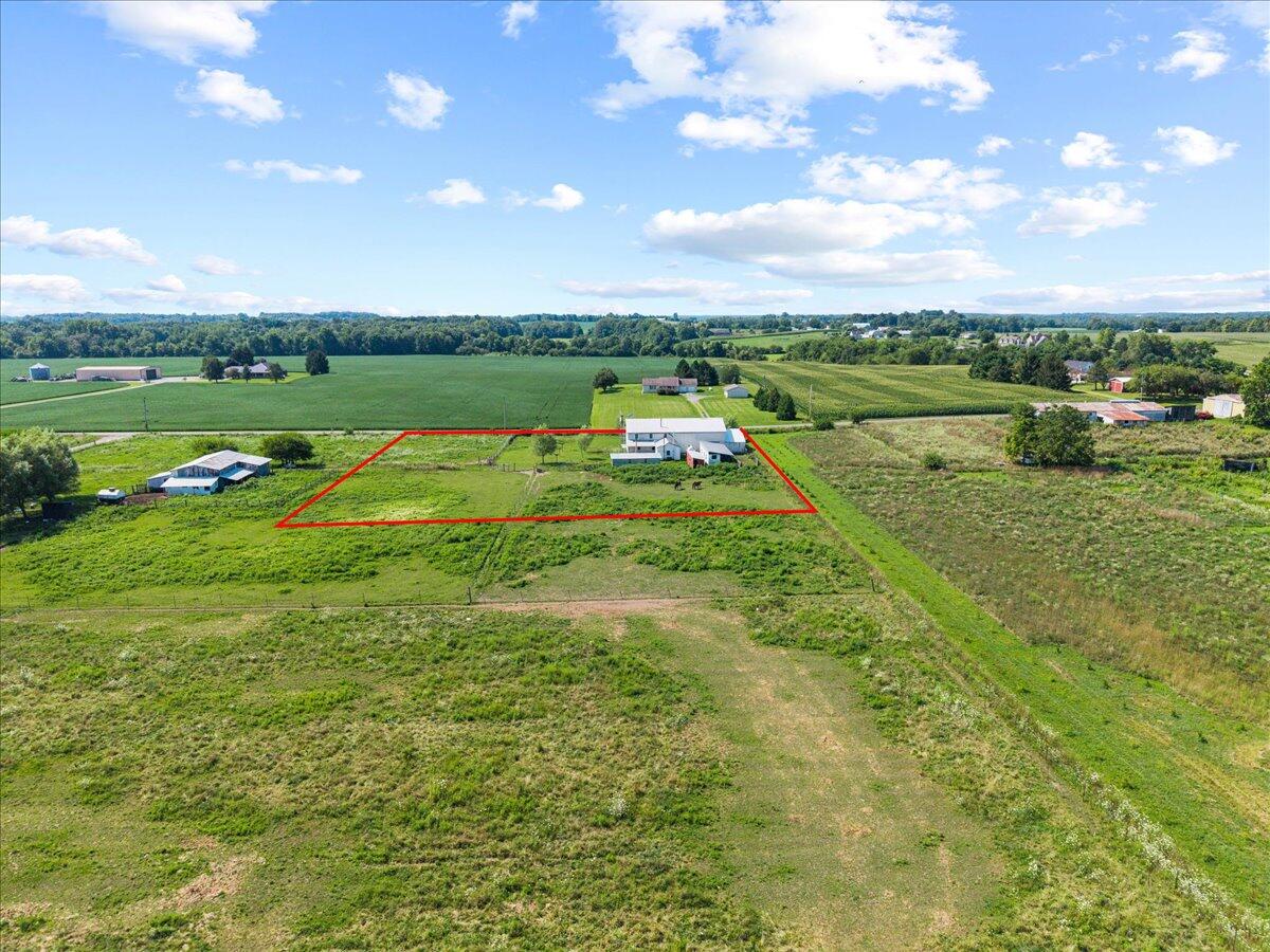 8518 Township Road 207, De Graff, Ohio 43318