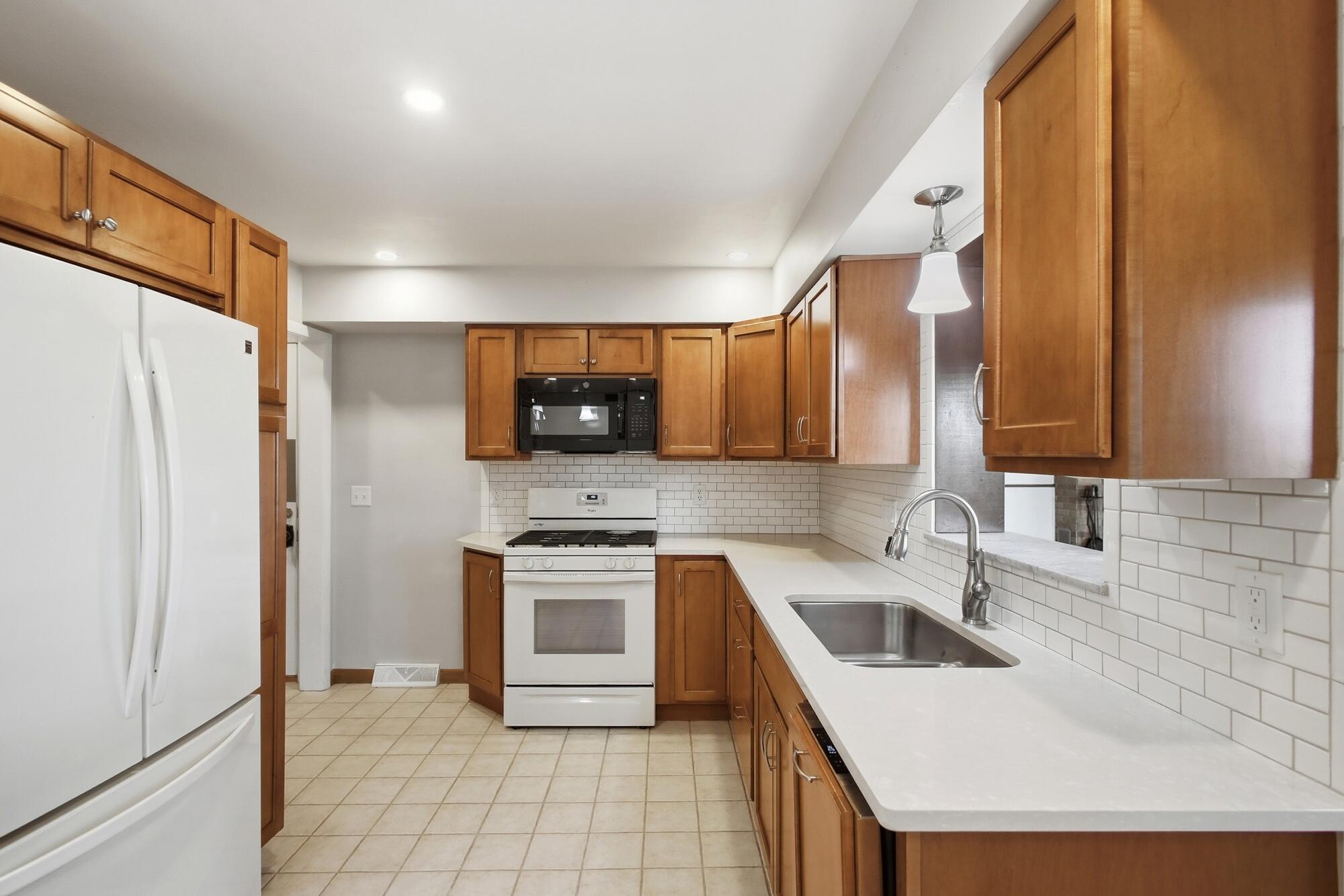 2746 Northbourne Drive, Springfield, Ohio 45506