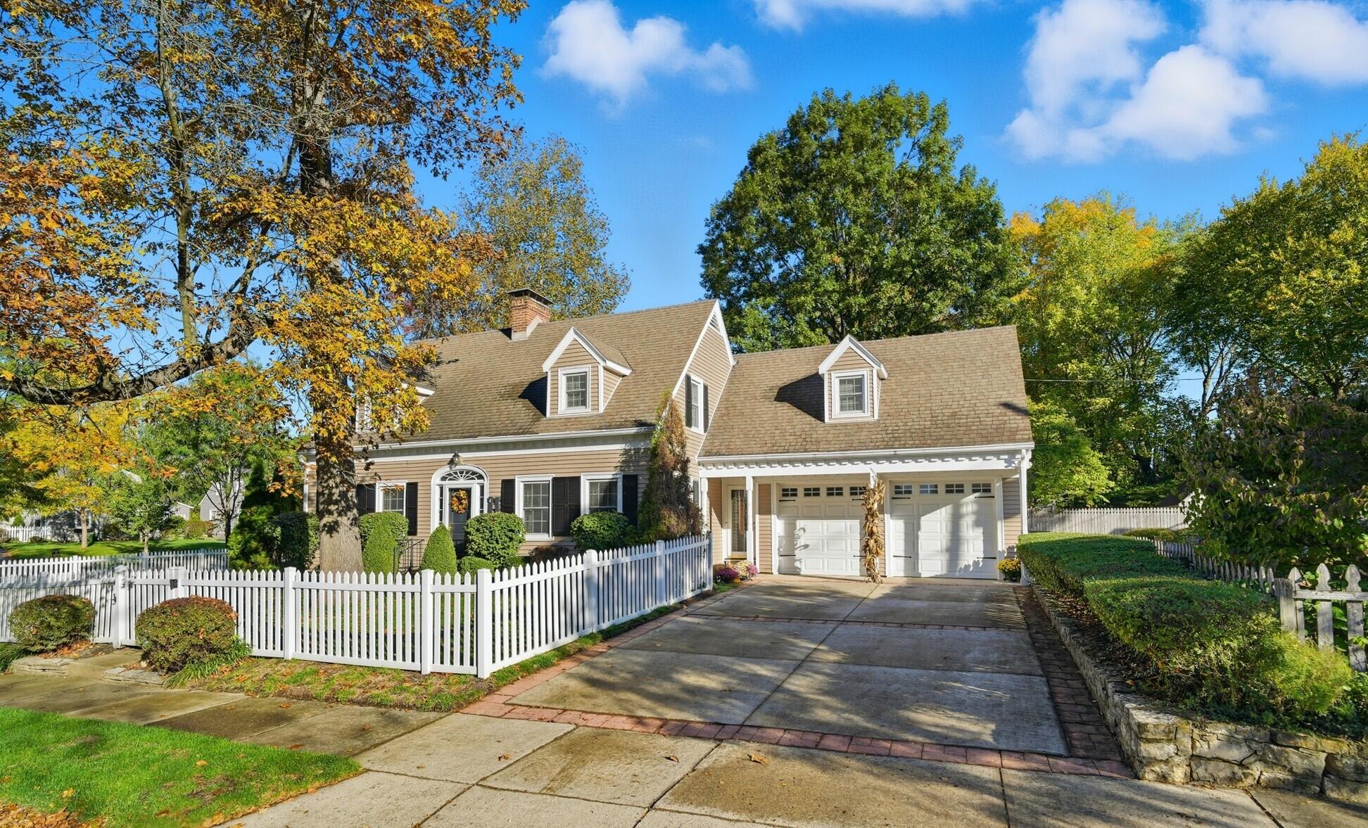 408 Southwood Drive, Springfield, Ohio 45504