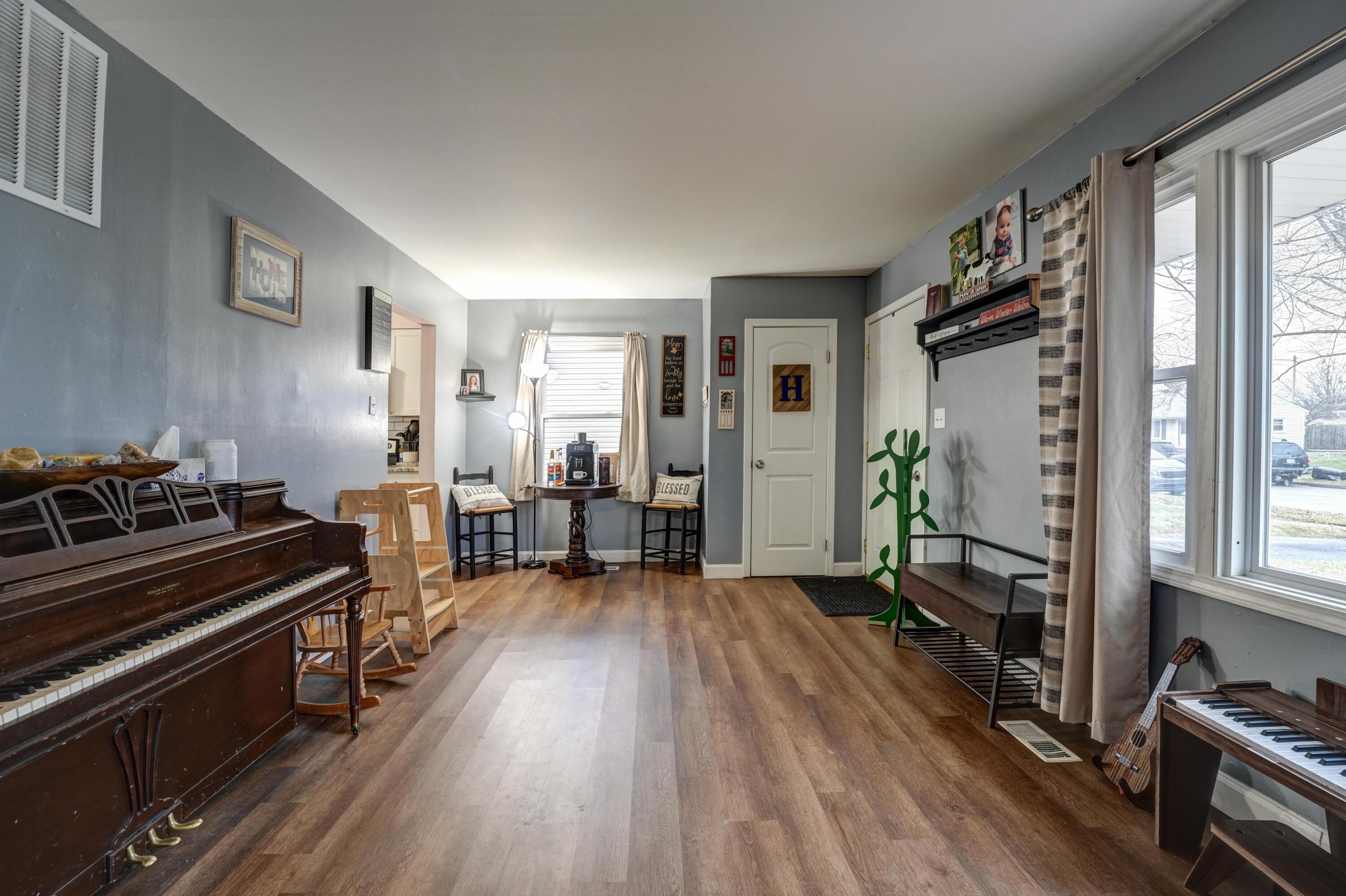 121 Inverness Avenue, Vandalia, Ohio 45377