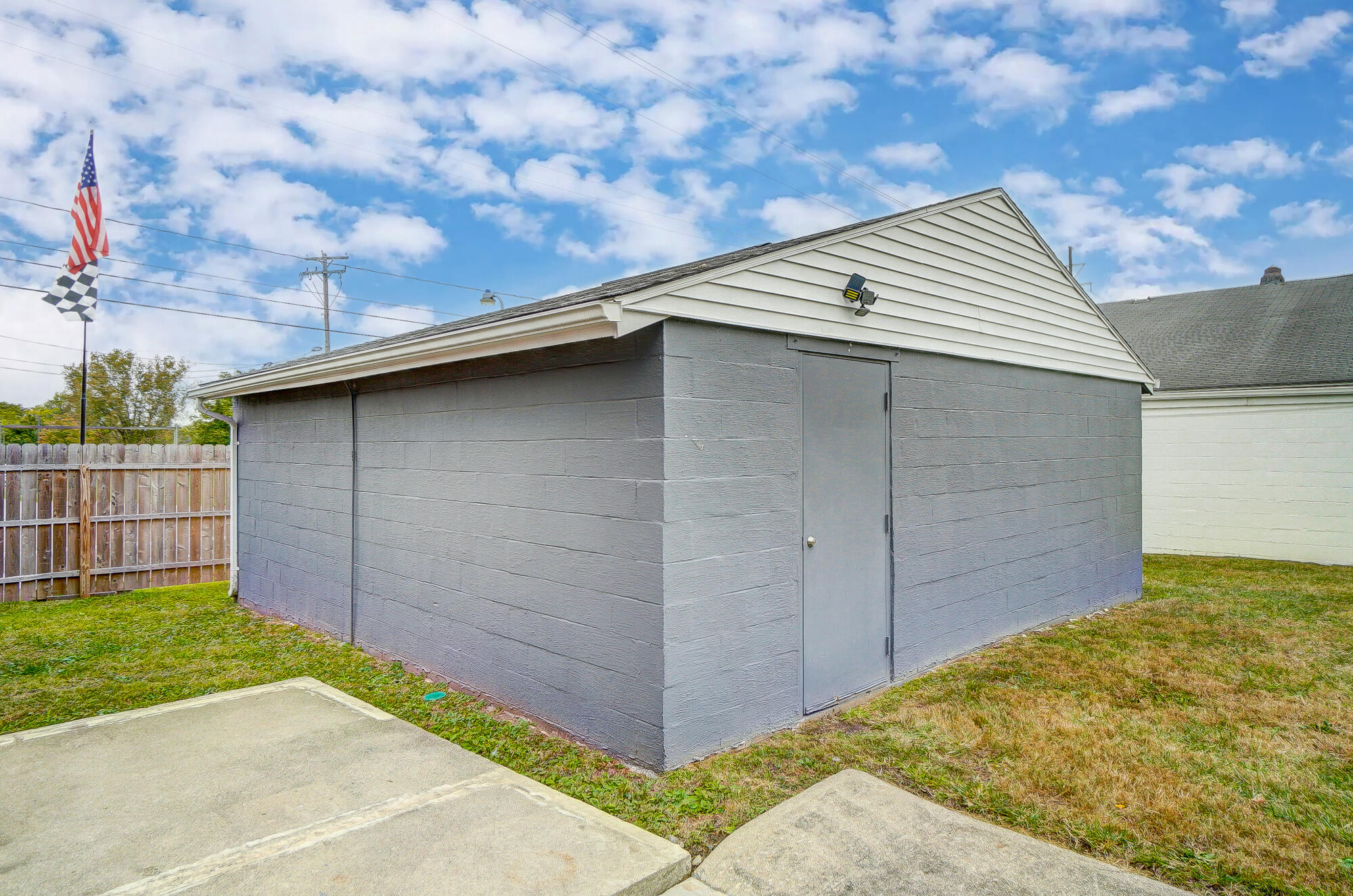 1815 Columbus Avenue, Springfield, Ohio 45503