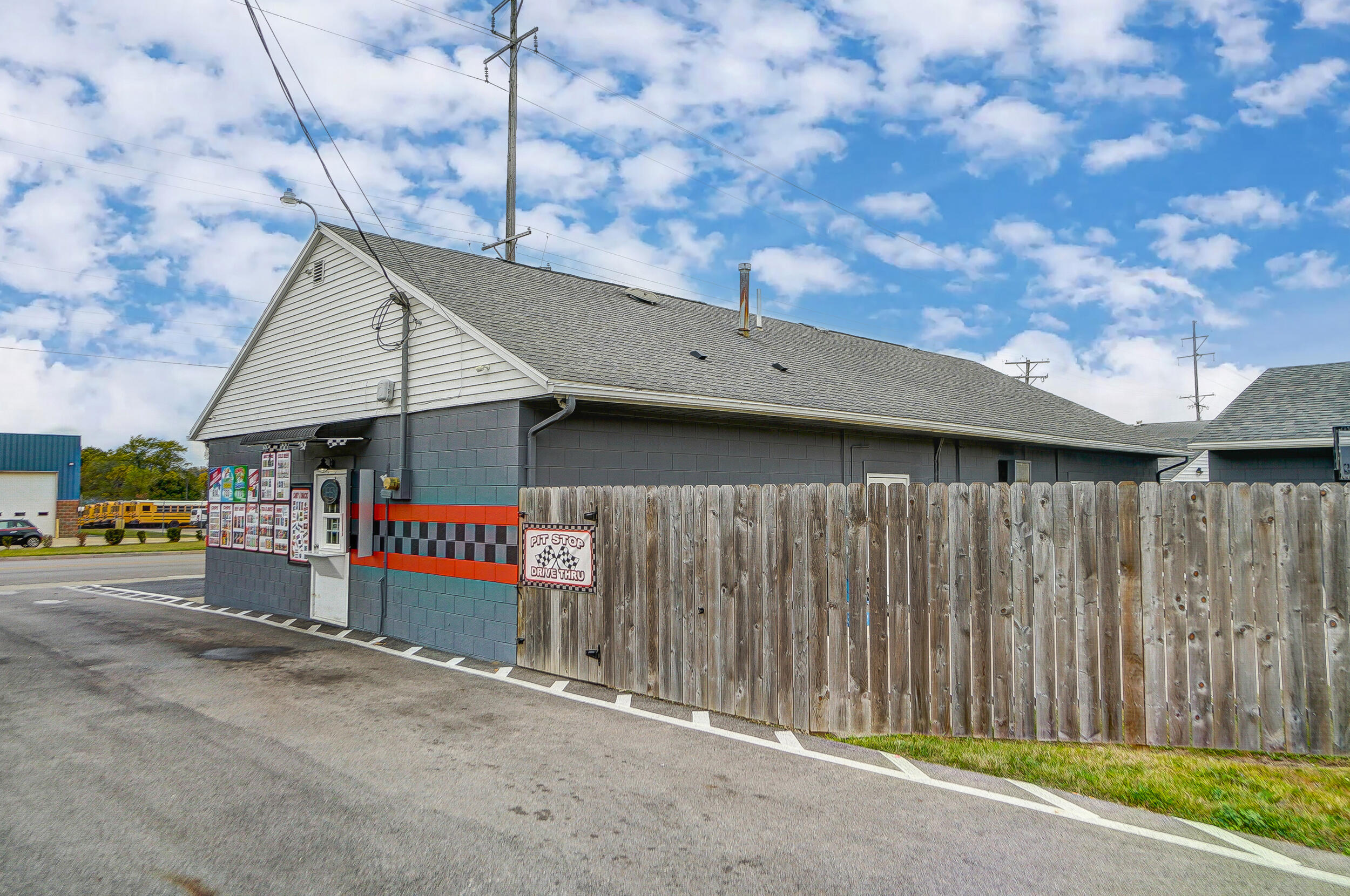 1815 Columbus Avenue, Springfield, Ohio 45503