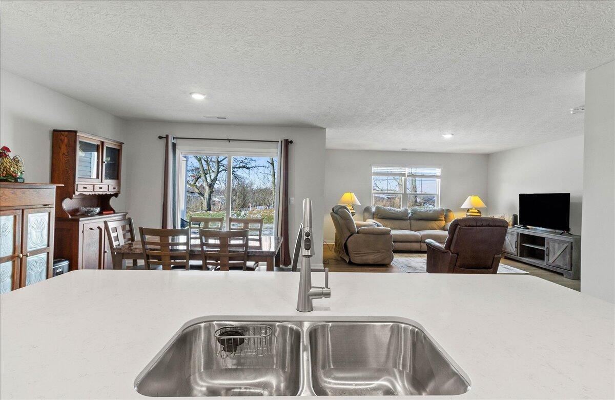 1017 Sherwood, Bellefontaine, Ohio 43311