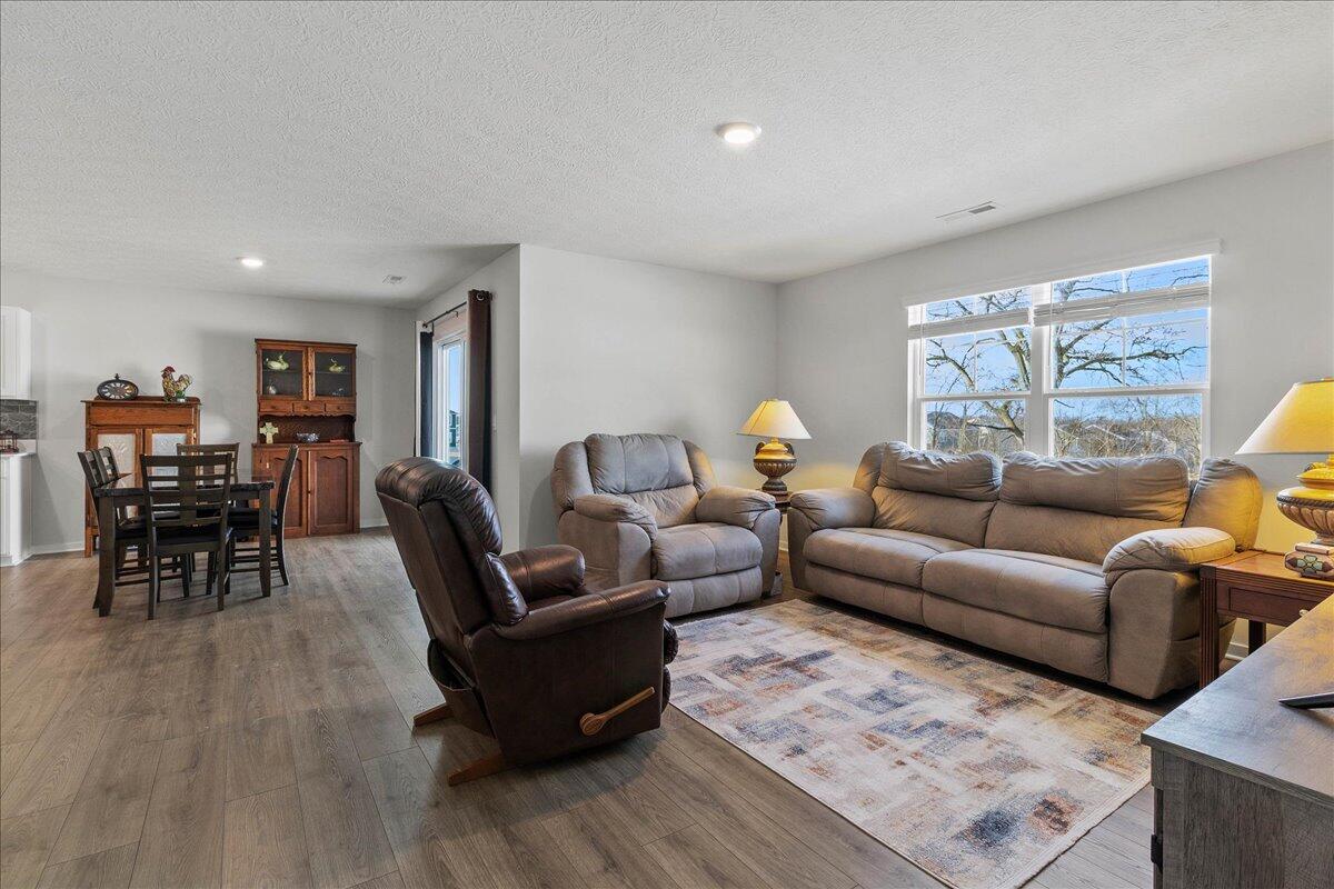 1017 Sherwood, Bellefontaine, Ohio 43311