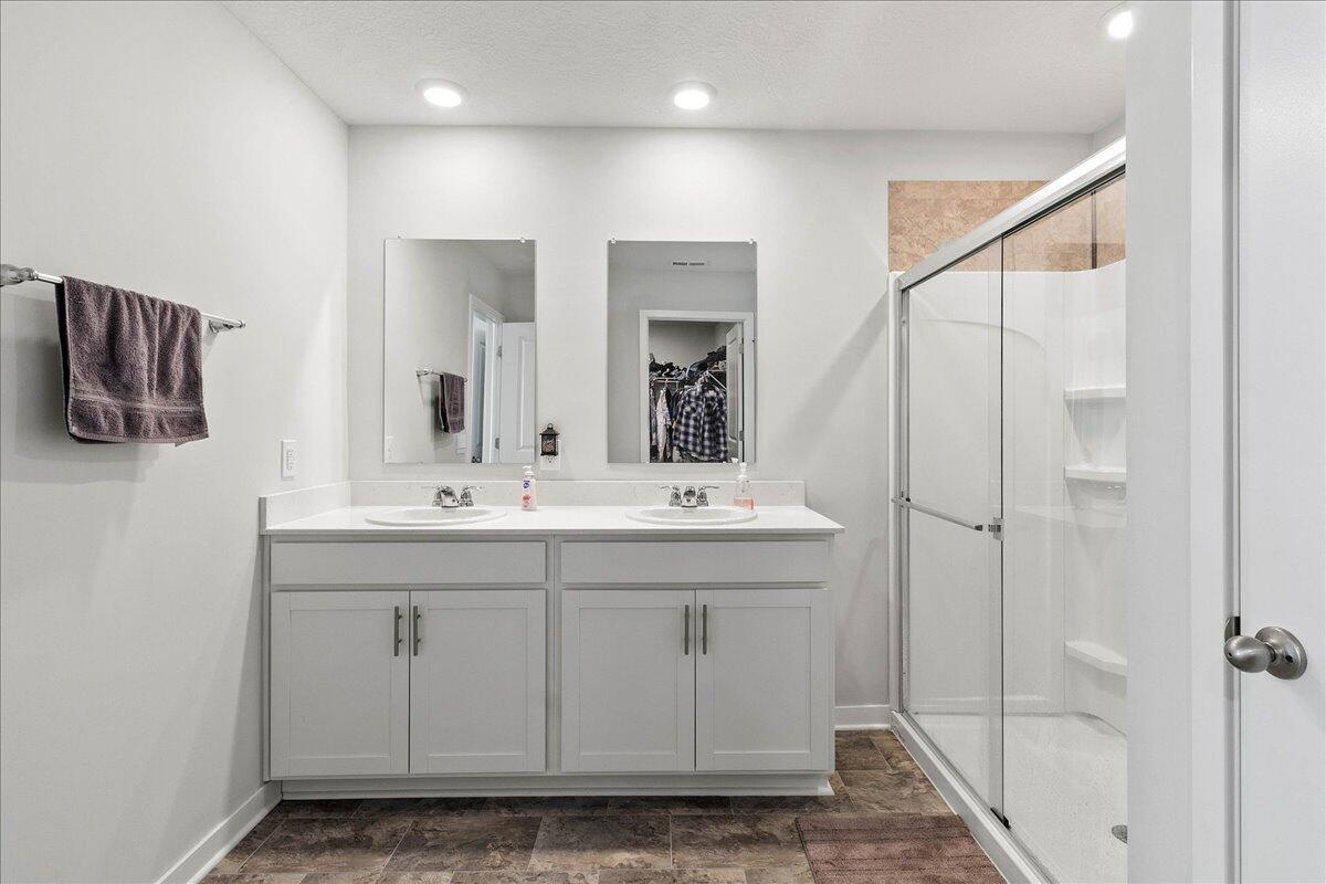 1017 Sherwood, Bellefontaine, Ohio 43311