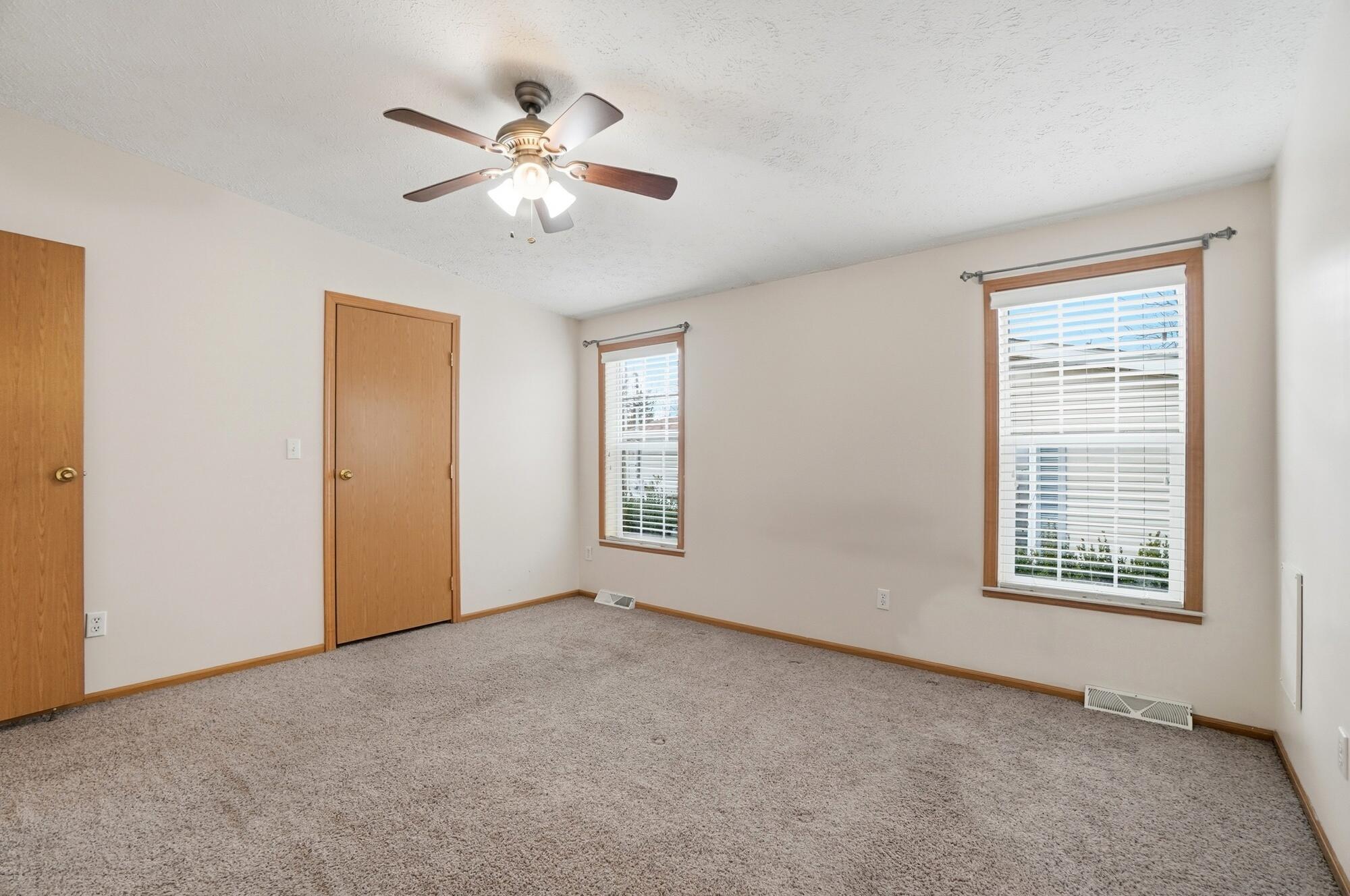 1810 Summit Street, Springfield, Ohio 45503