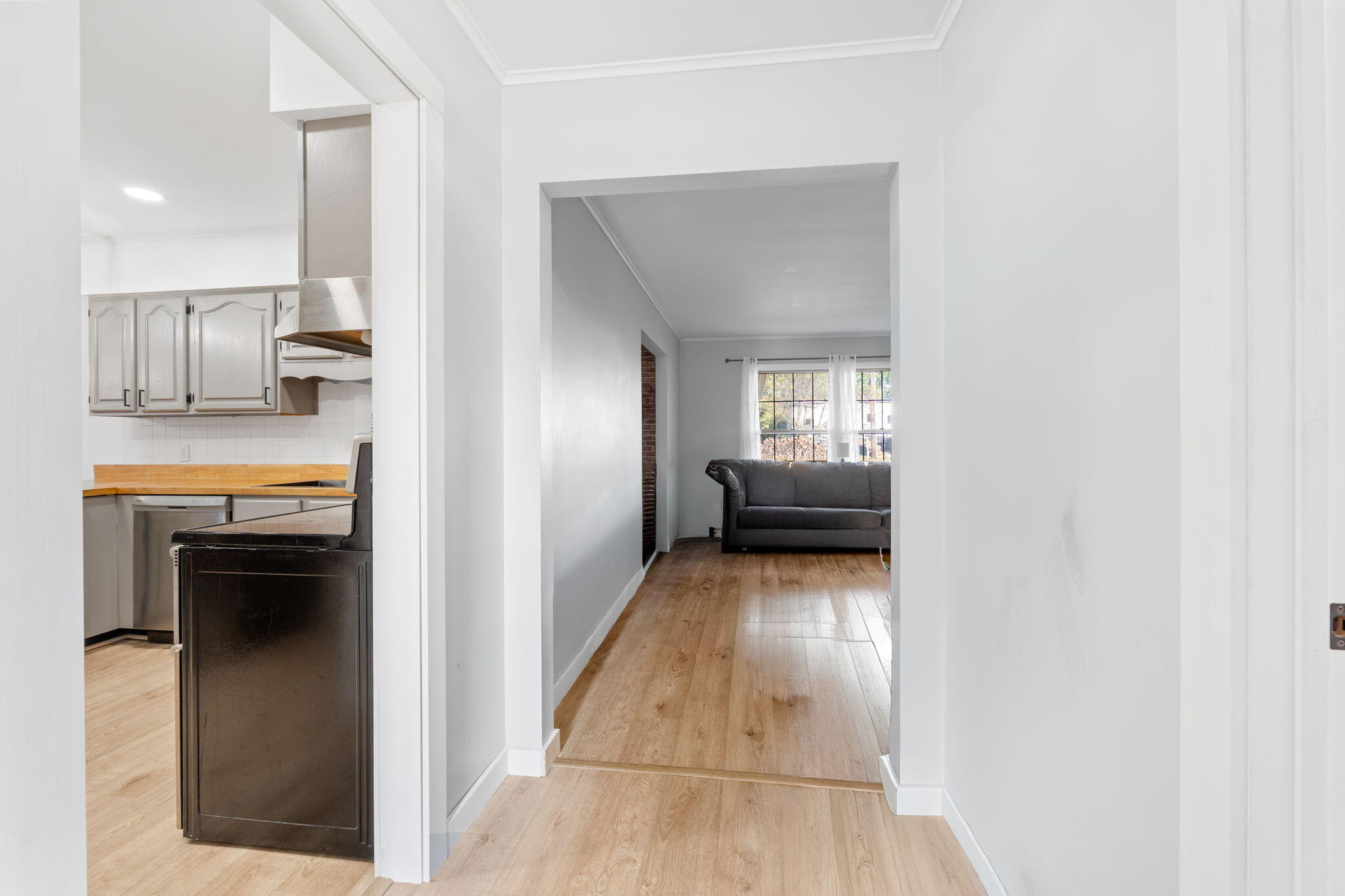 12160 Pamela Drive, Kenton, Ohio 43326