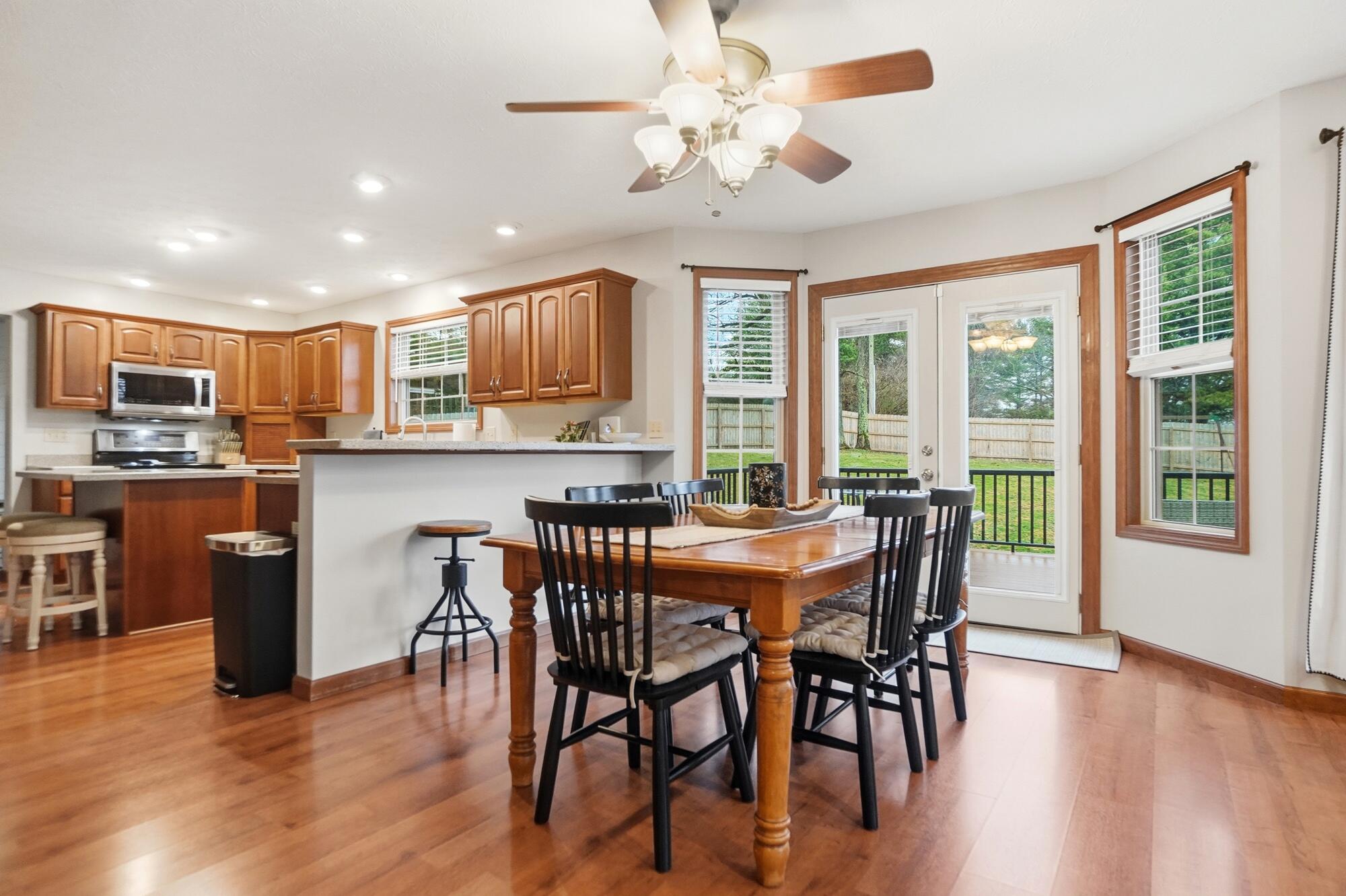 465 Carillion Drive, Springfield, Ohio 45503