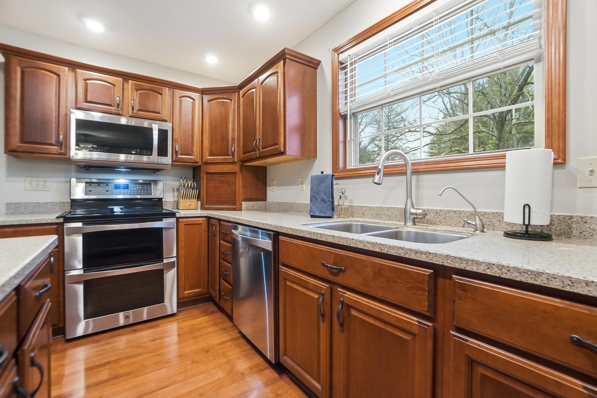 465 Carillion Drive, Springfield, Ohio 45503