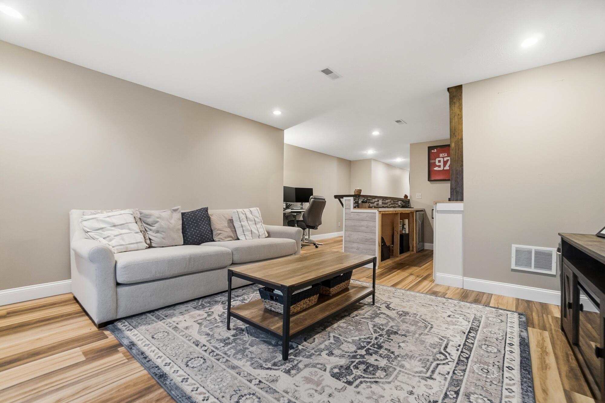 465 Carillion Drive, Springfield, Ohio 45503