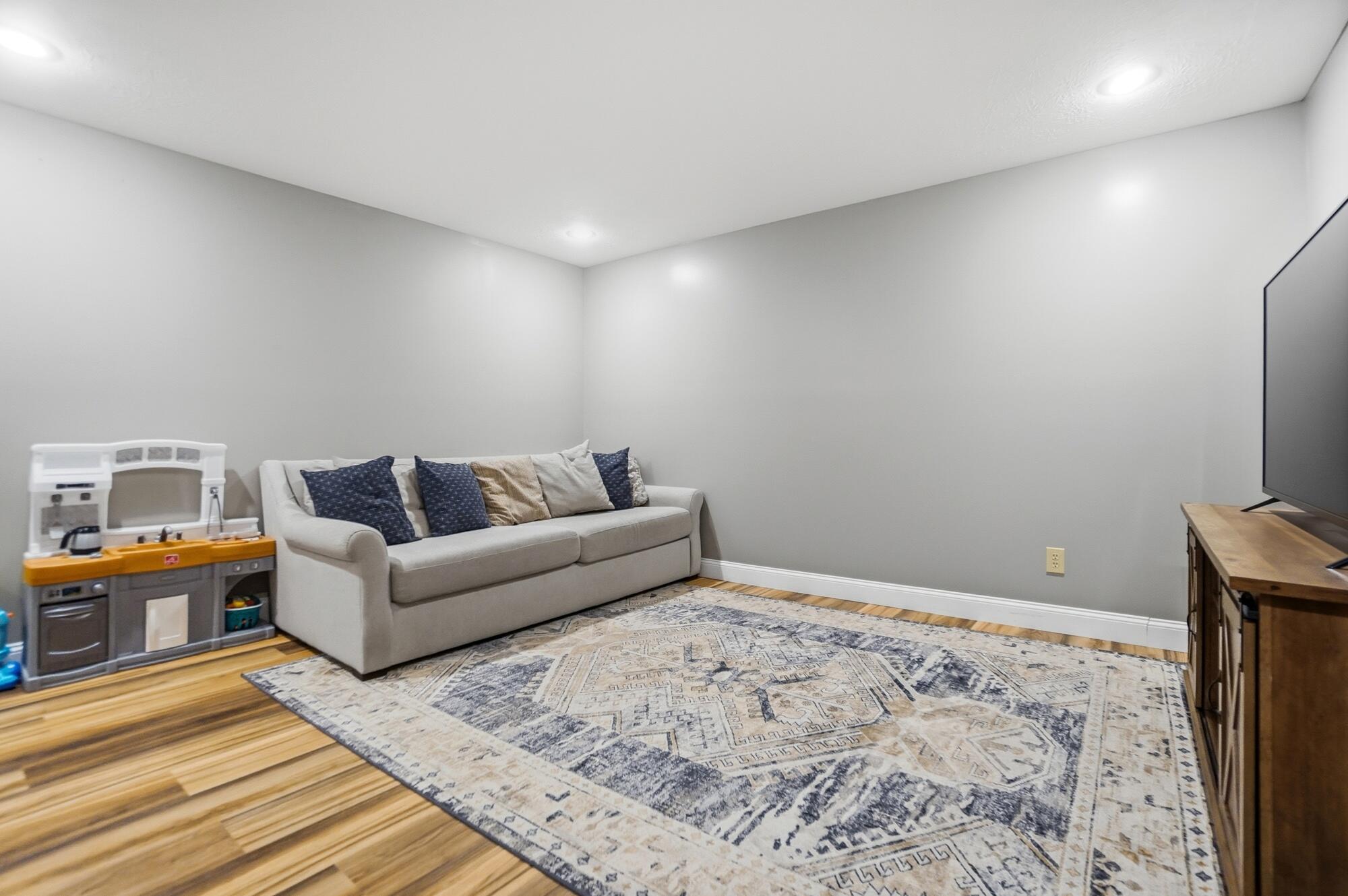 465 Carillion Drive, Springfield, Ohio 45503