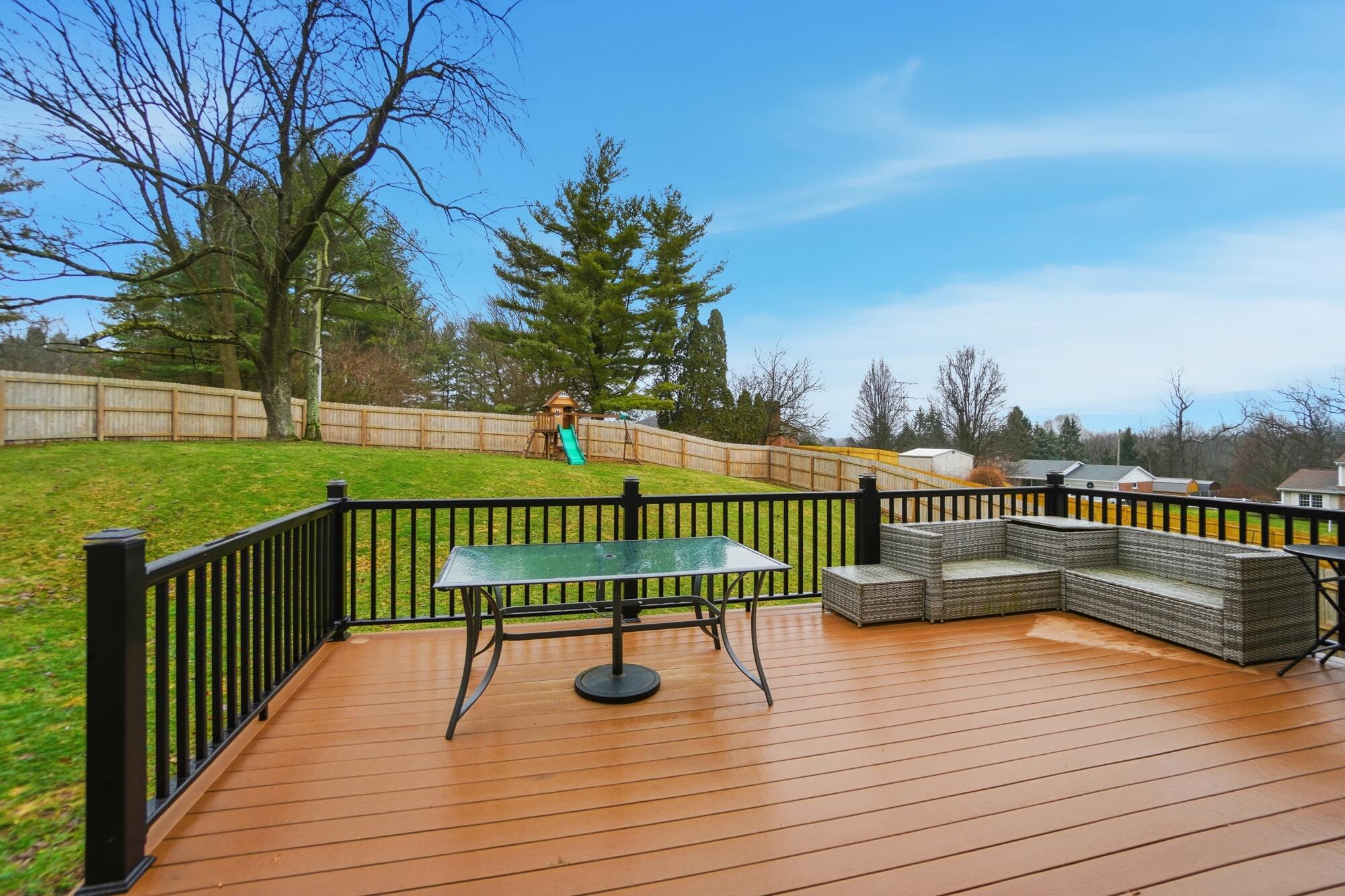 465 Carillion Drive, Springfield, Ohio 45503