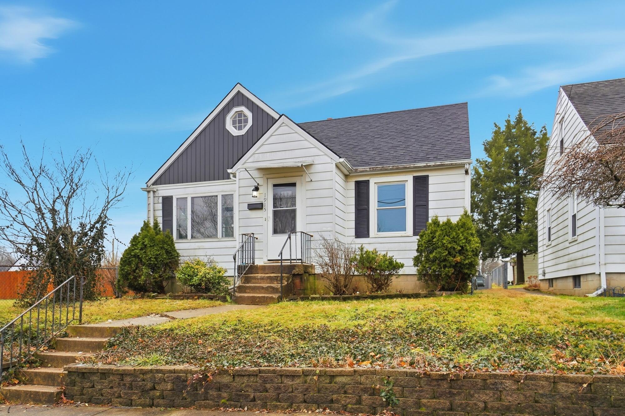 1915 Kenwood Avenue, Springfield, Ohio 45505