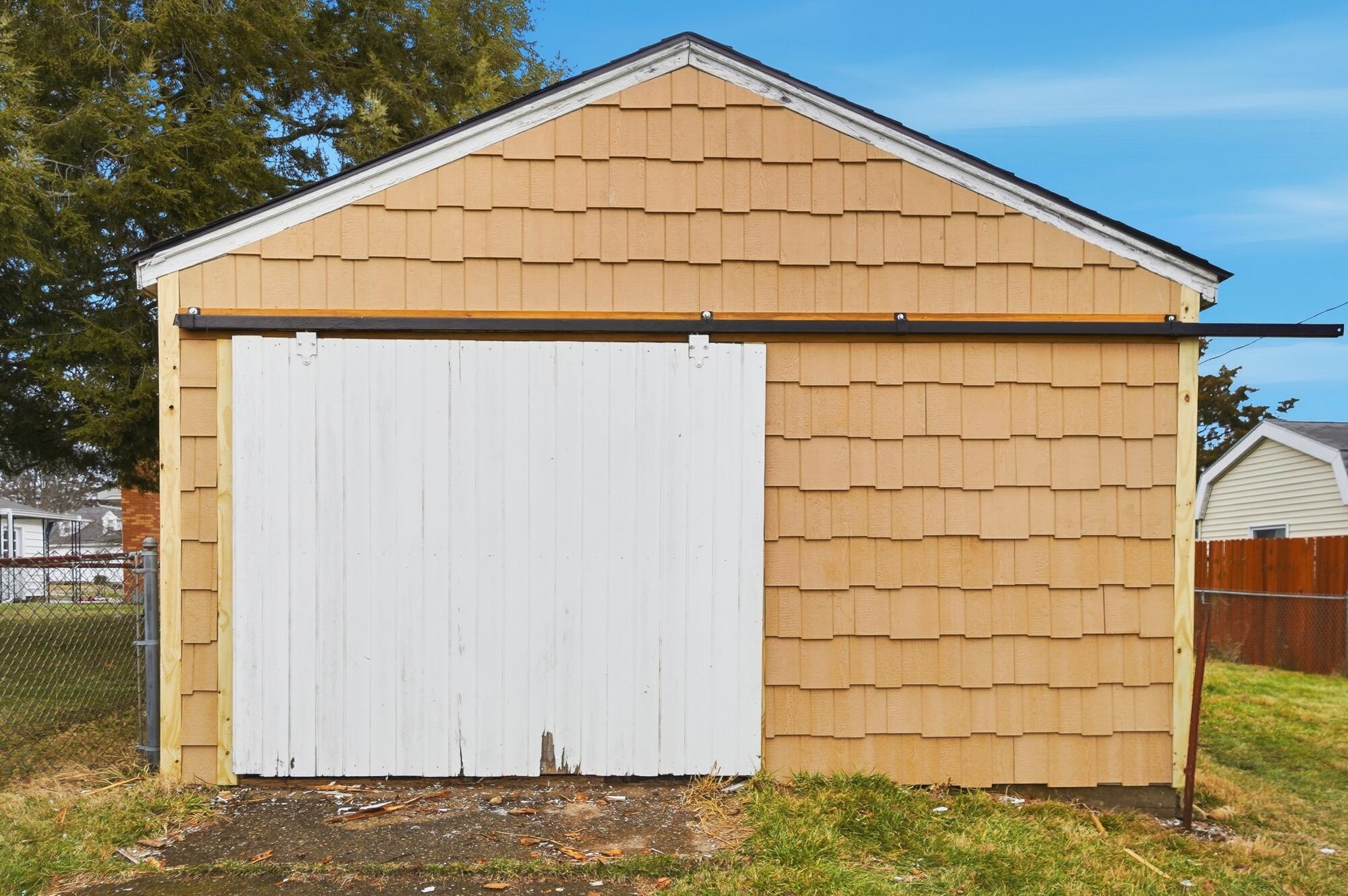 1915 Kenwood Avenue, Springfield, Ohio 45505