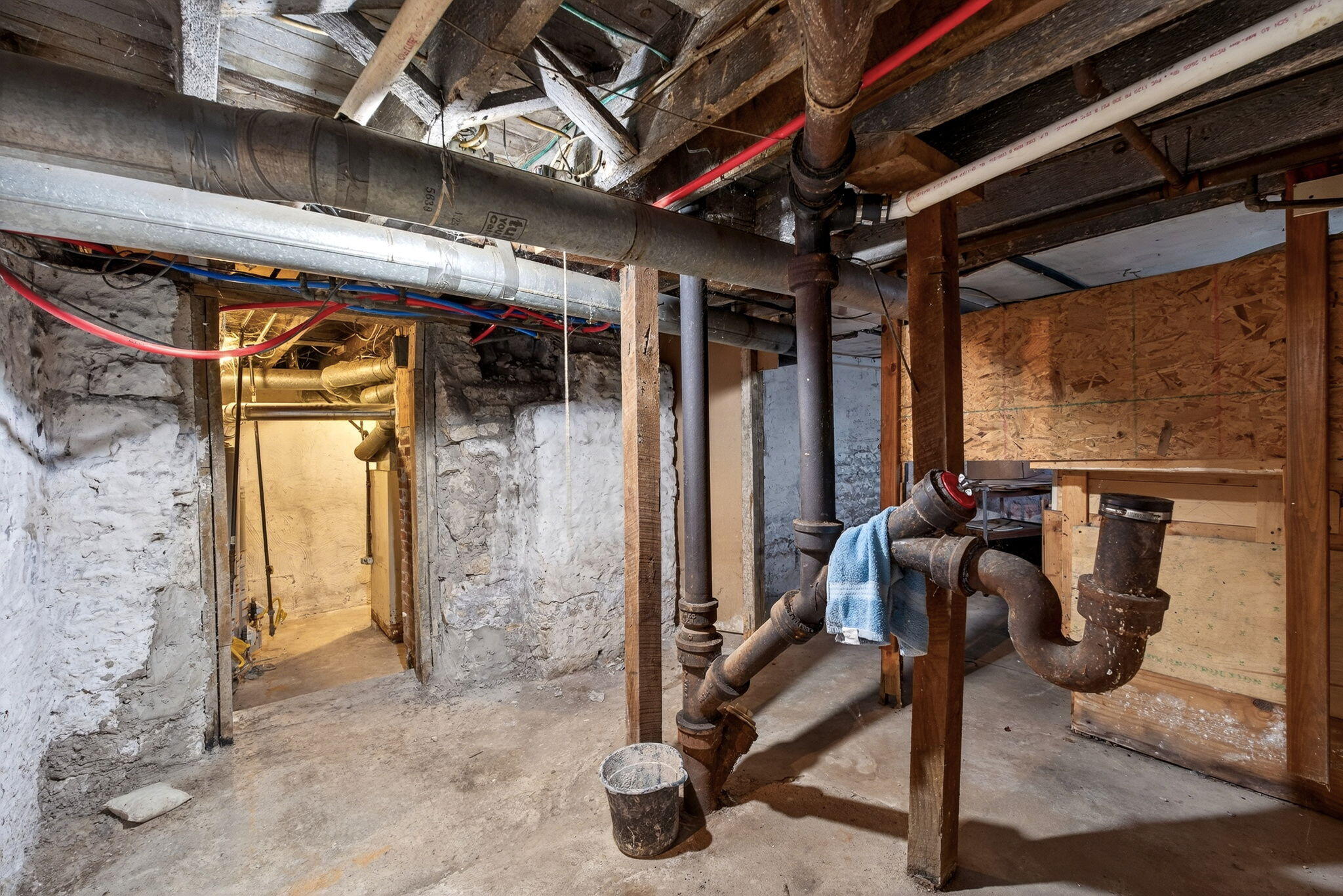 1202 Clifton Avenue, Springfield, Ohio 45505