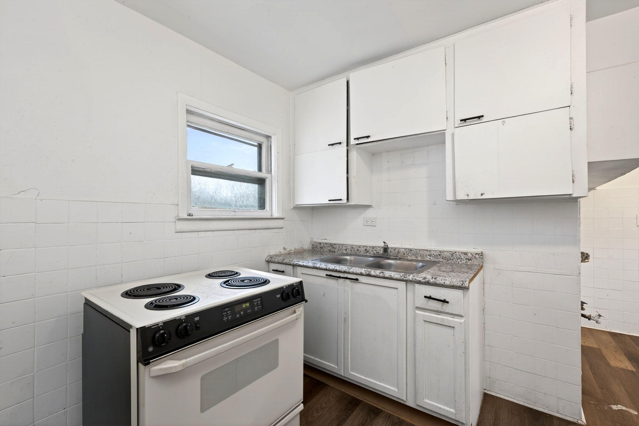 1202 Clifton Avenue, Springfield, Ohio 45505