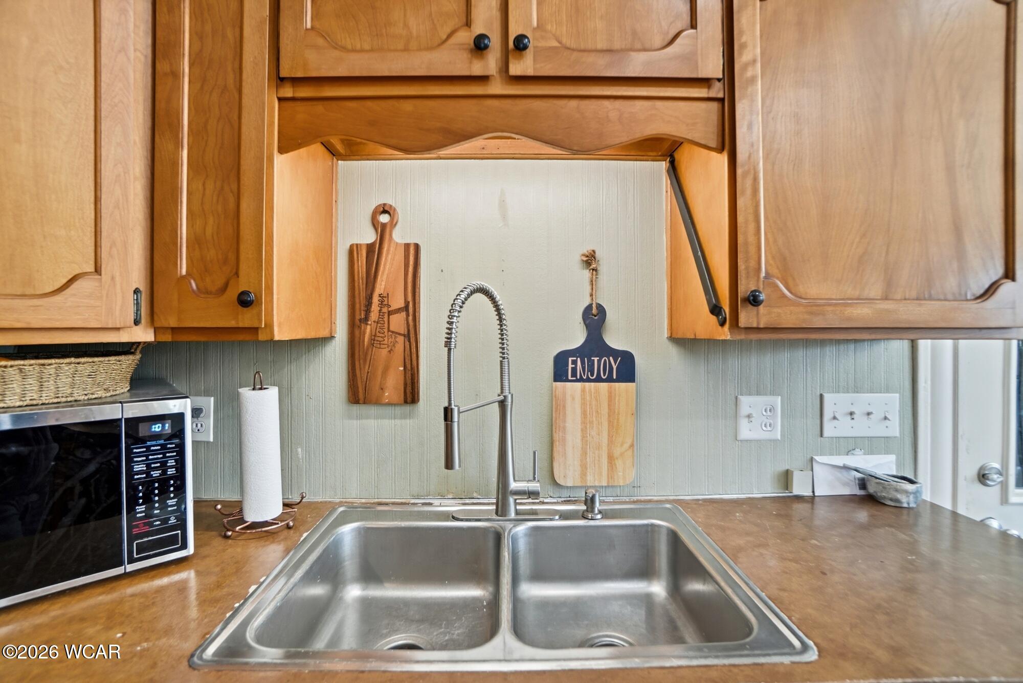 820 S. Main St. Street, Ada, Ohio