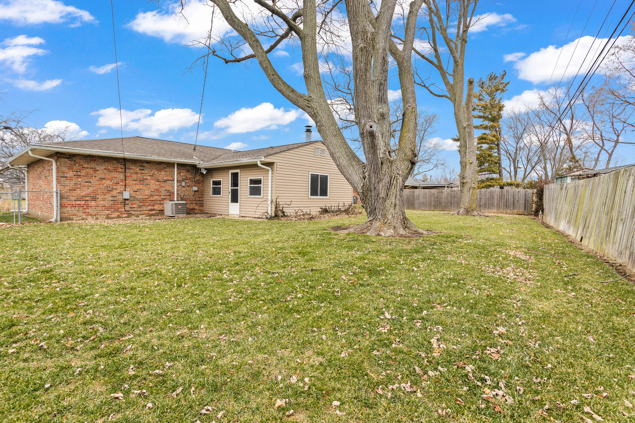 1133 Lee Road, Troy, Ohio 45373