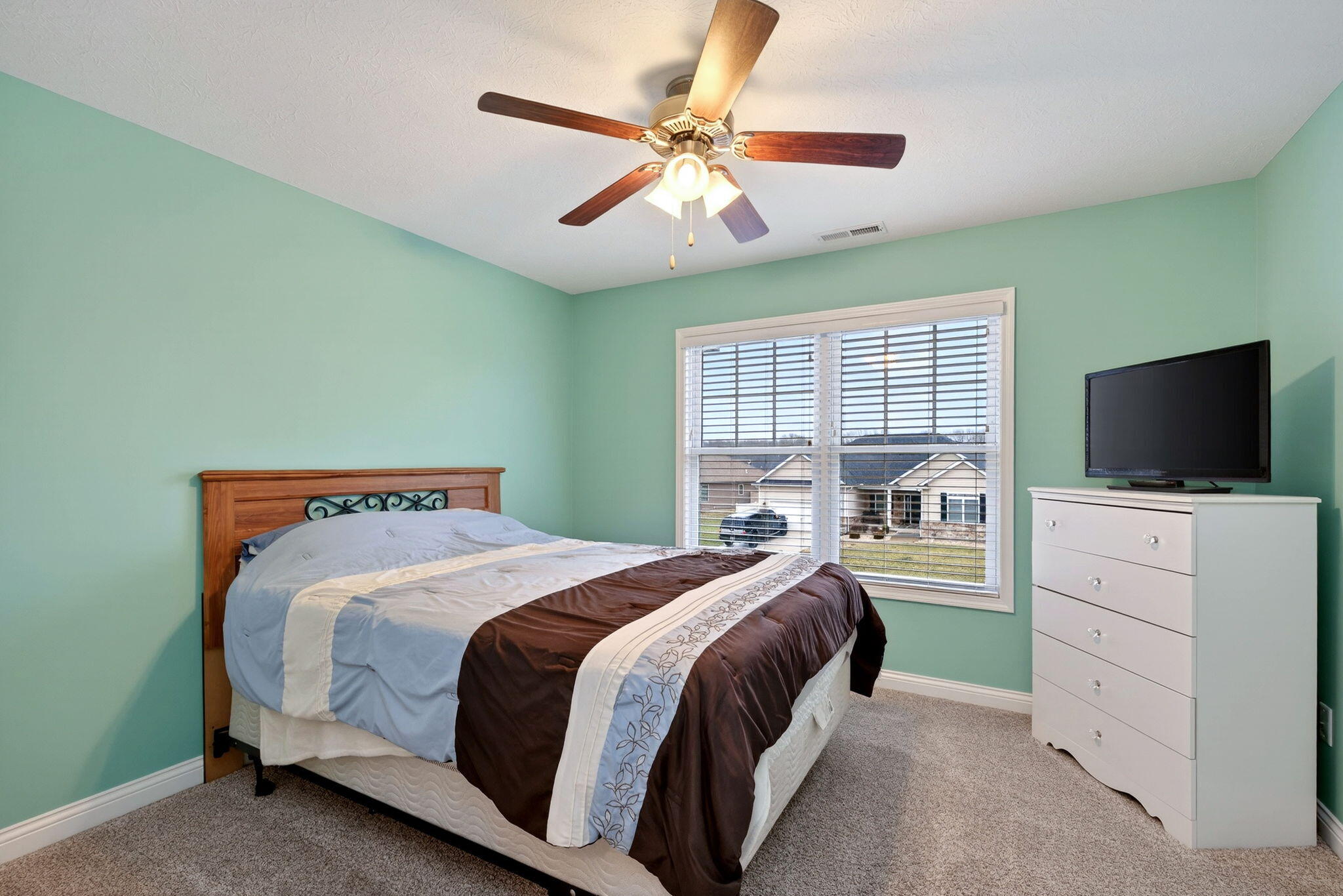 1008 Haverhill Drive, Troy, Ohio 45373