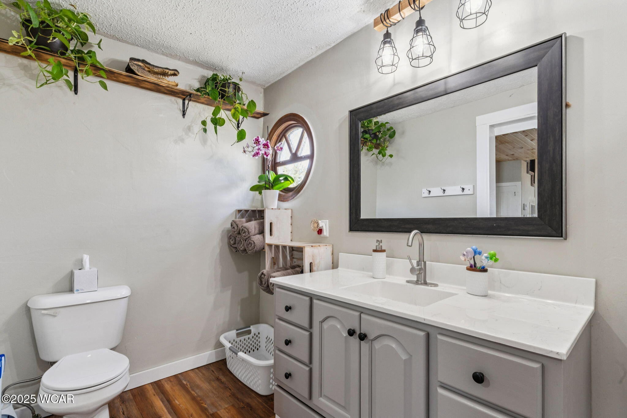 289 E Center St. Street, West Mansfield, Ohio