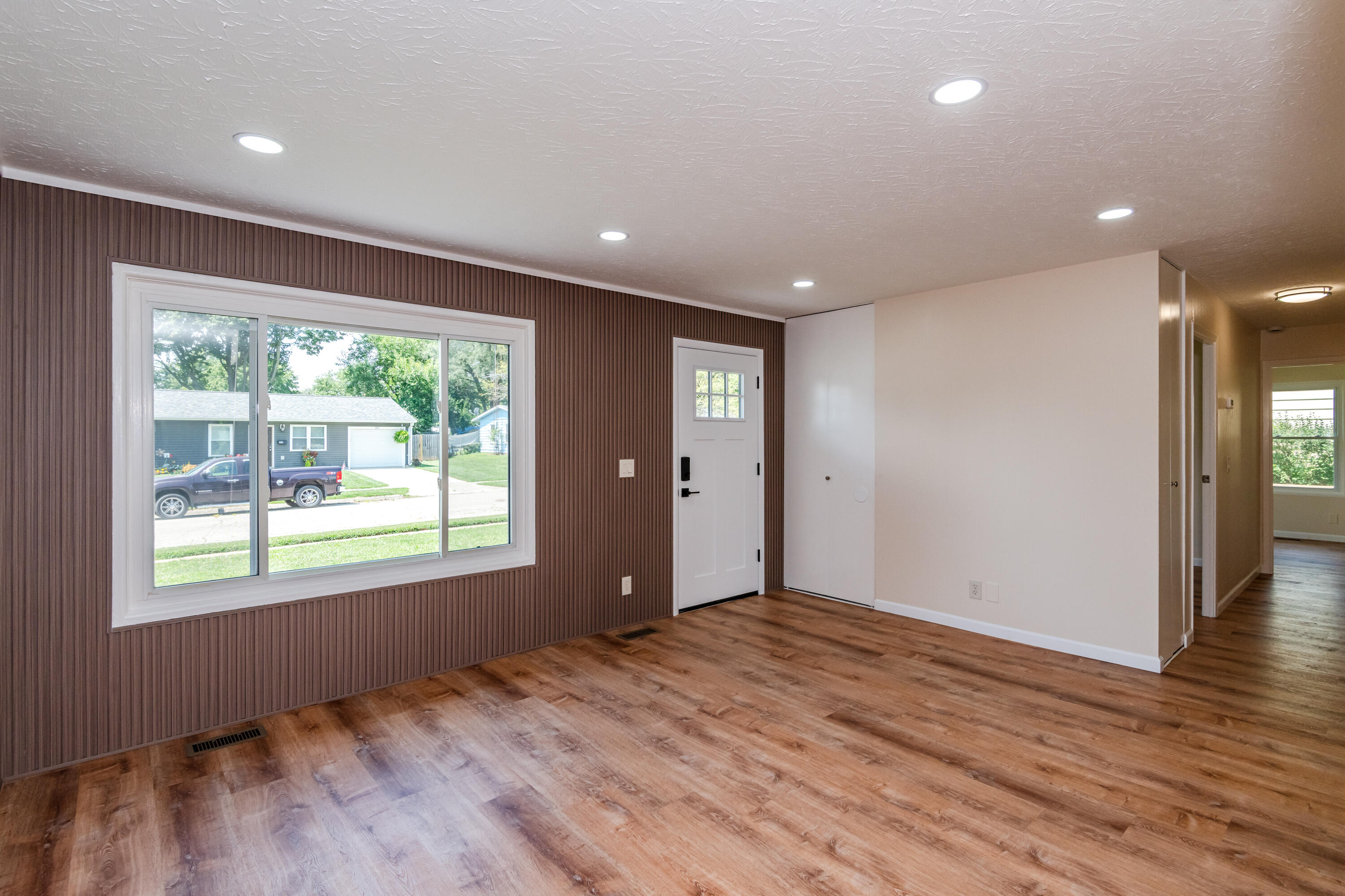 842 Edgewick Road, New Carlisle, Ohio 45344