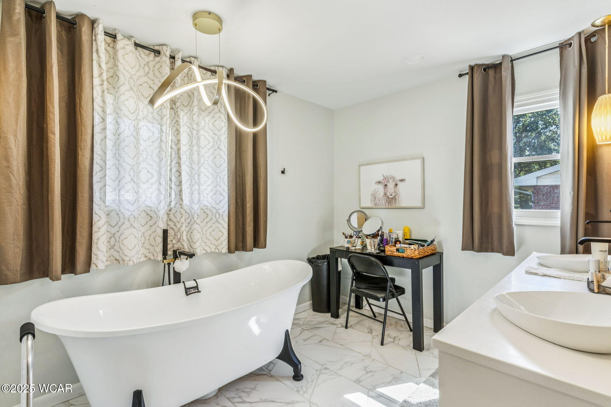 1018 Cherry Lane, Findlay, Ohio