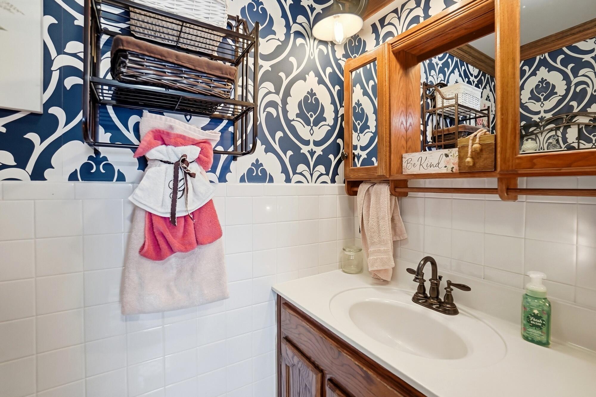 3318 Tipp-Cowlesville Road, Tipp City, Ohio 45371