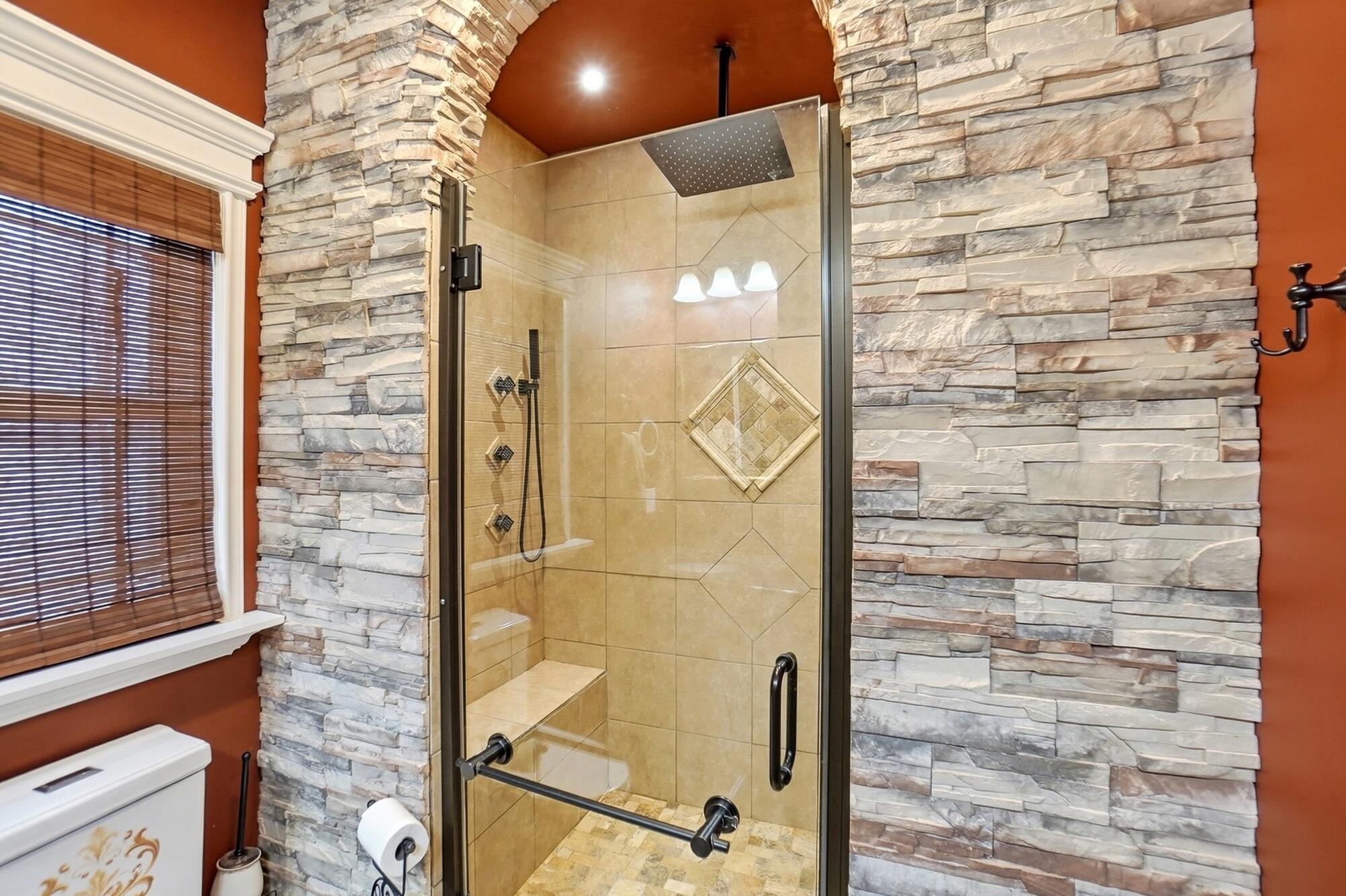 3318 Tipp-Cowlesville Road, Tipp City, Ohio 45371