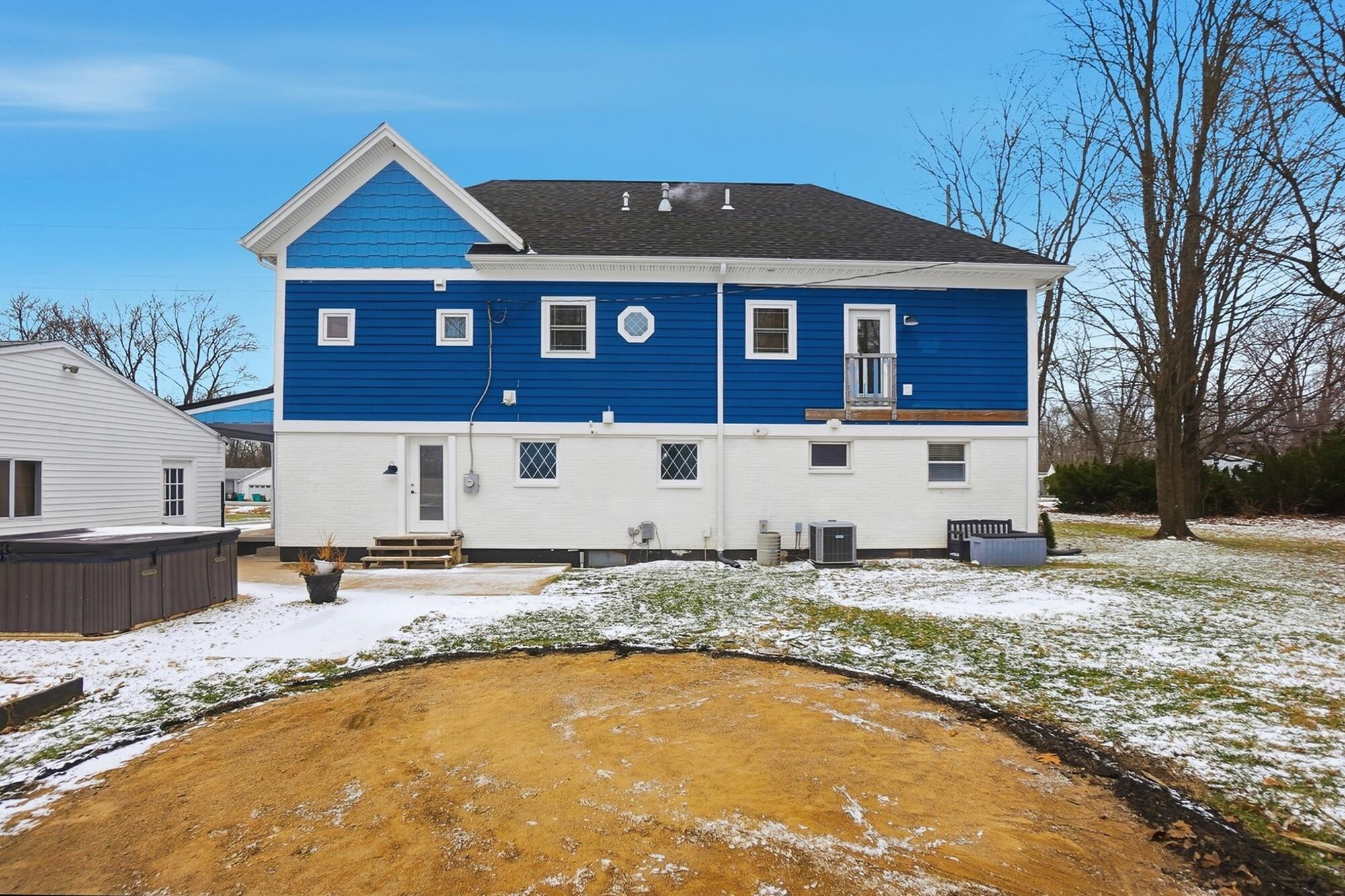 3318 Tipp-Cowlesville Road, Tipp City, Ohio 45371