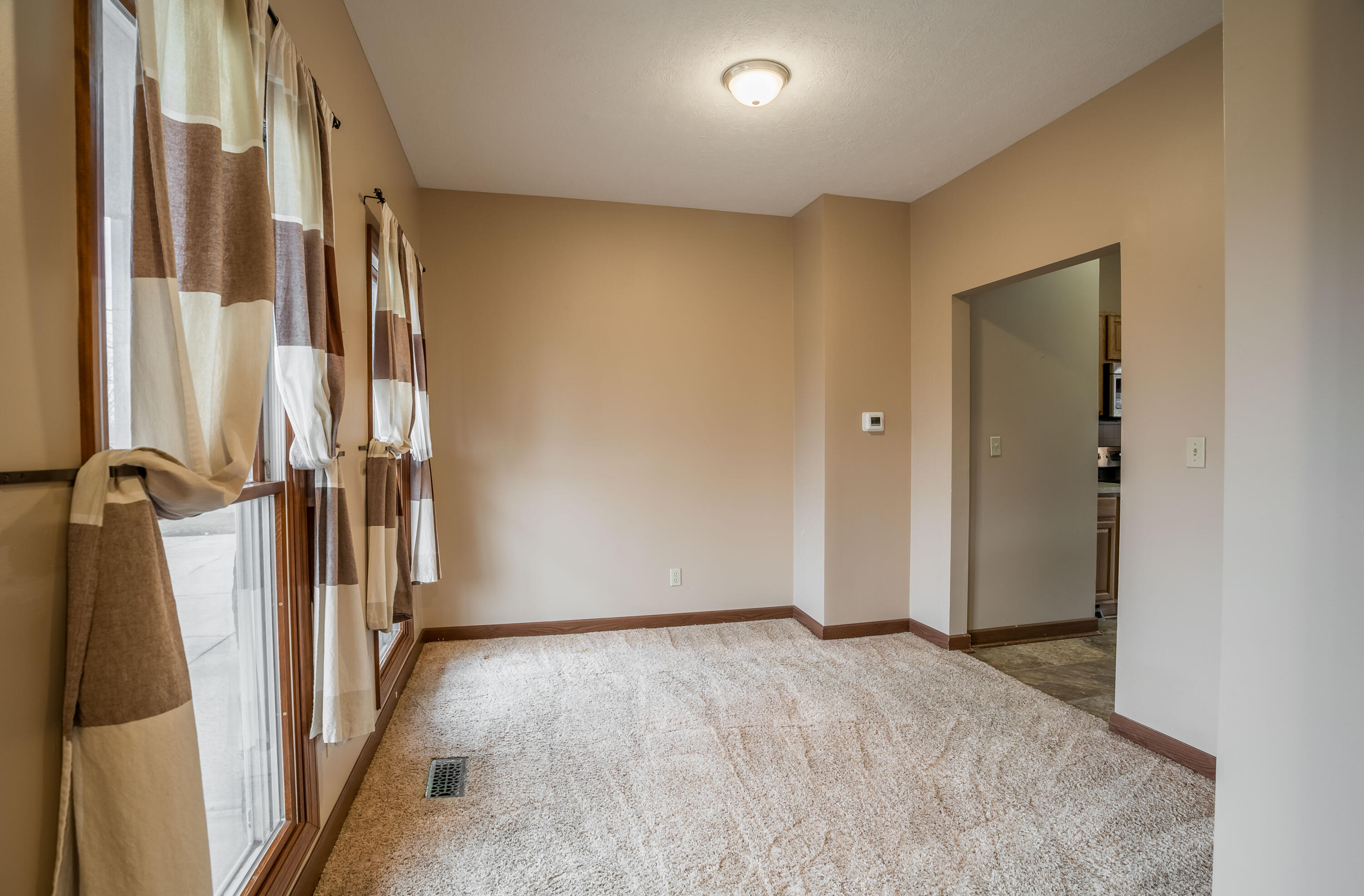 283 Riverside Drive, Troy, Ohio 45373