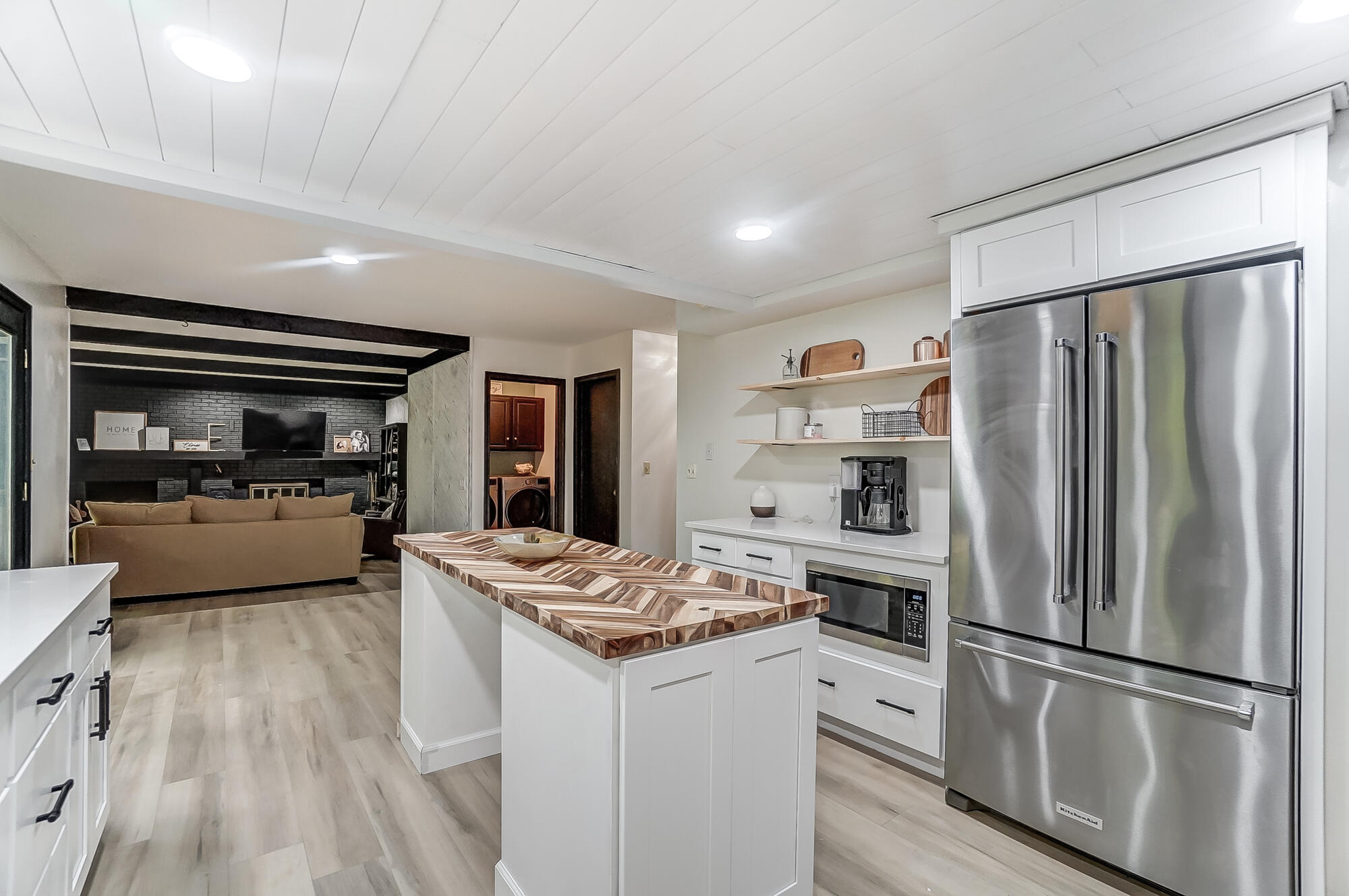 22284 State Route 198, Wapakoneta, Ohio 45895