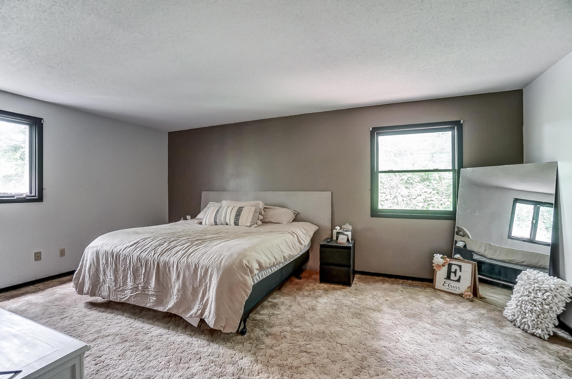 22284 State Route 198, Wapakoneta, Ohio 45895