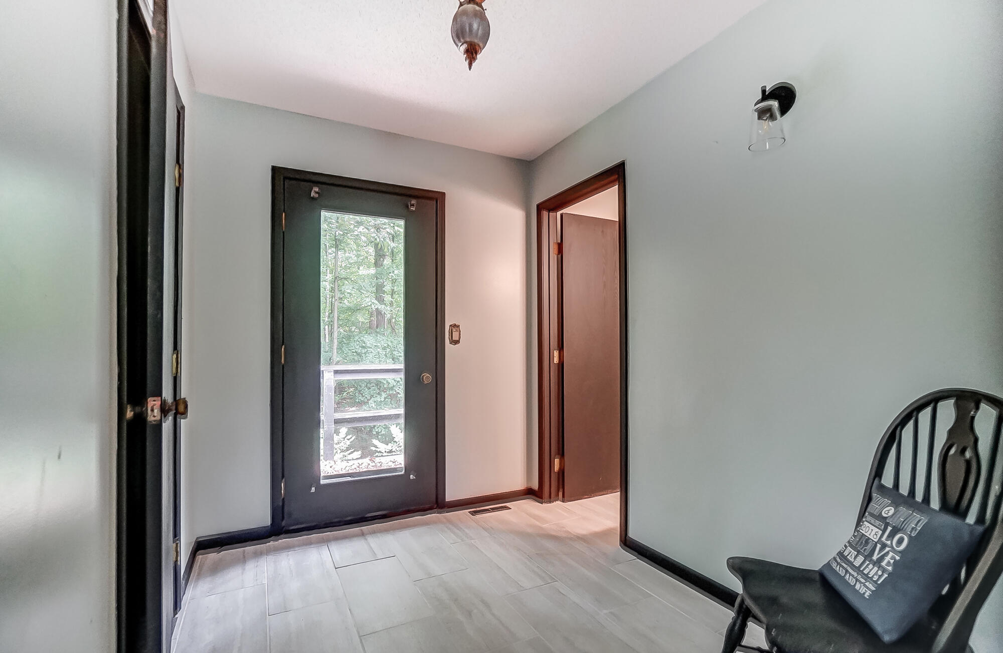 22284 State Route 198, Wapakoneta, Ohio 45895