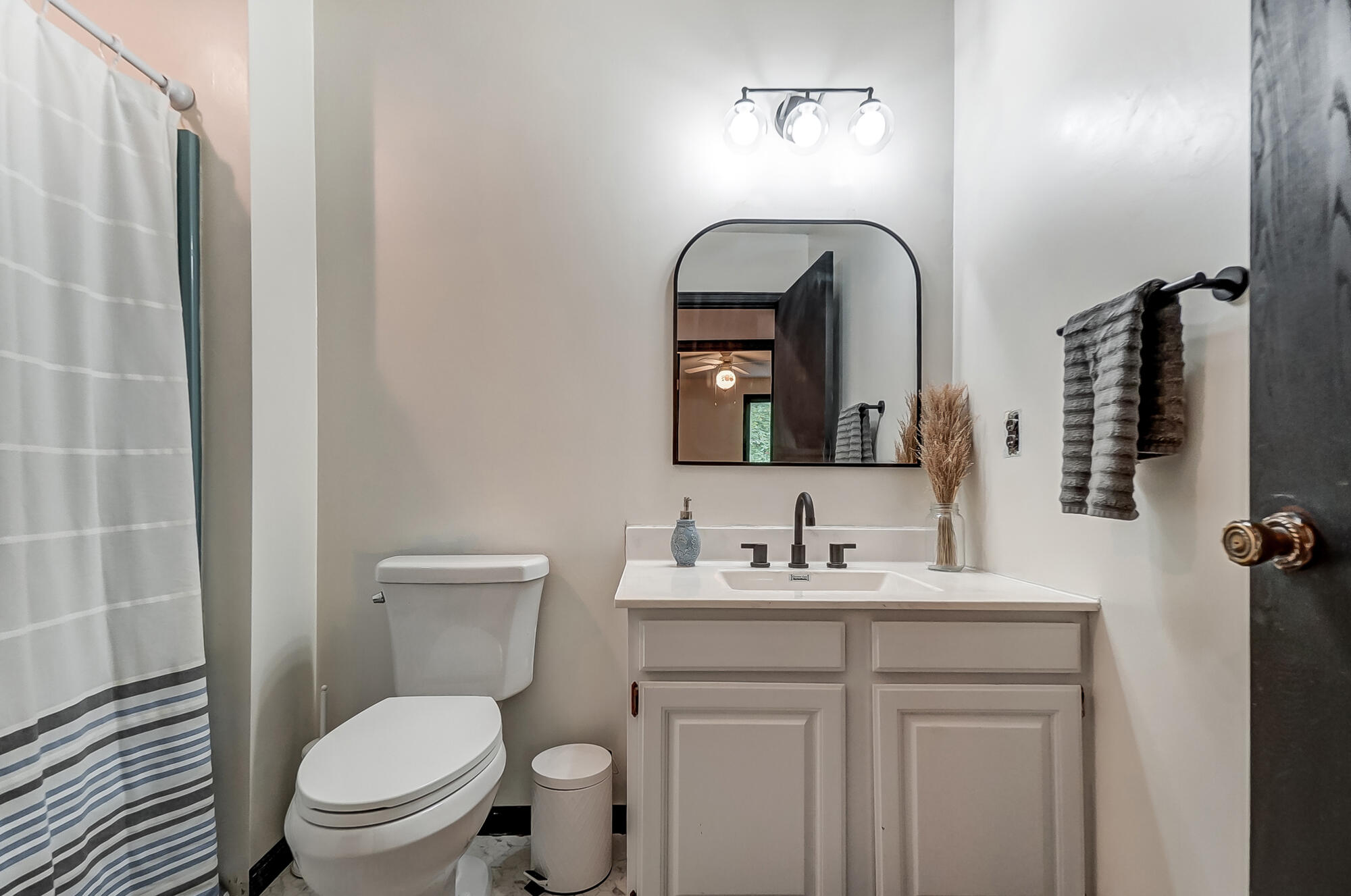 22284 State Route 198, Wapakoneta, Ohio 45895