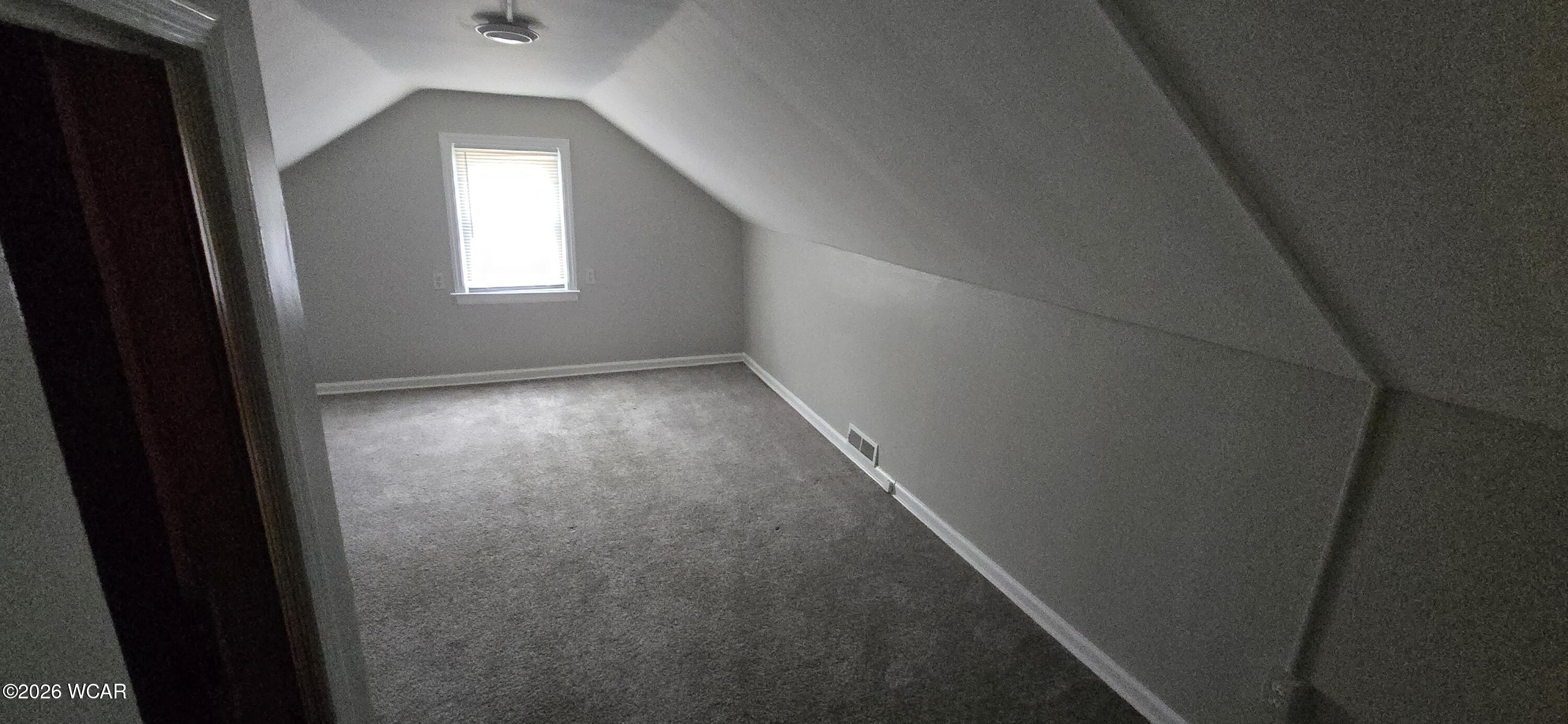 1918 Oakland Parkway, Lima, Ohio