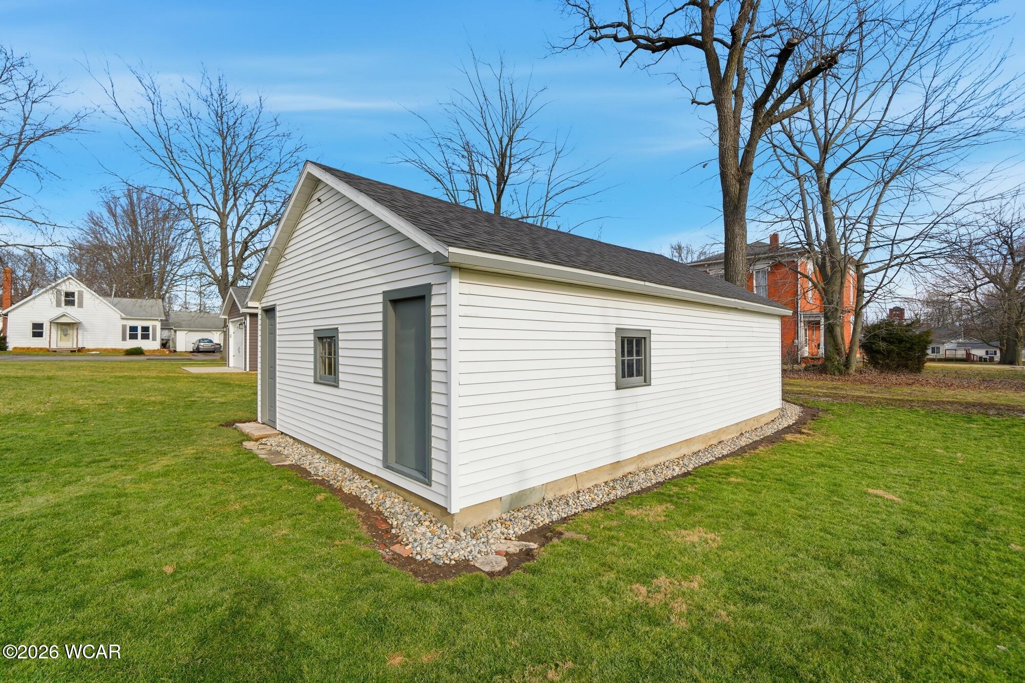 105 Washington Street, Lafayette, Ohio