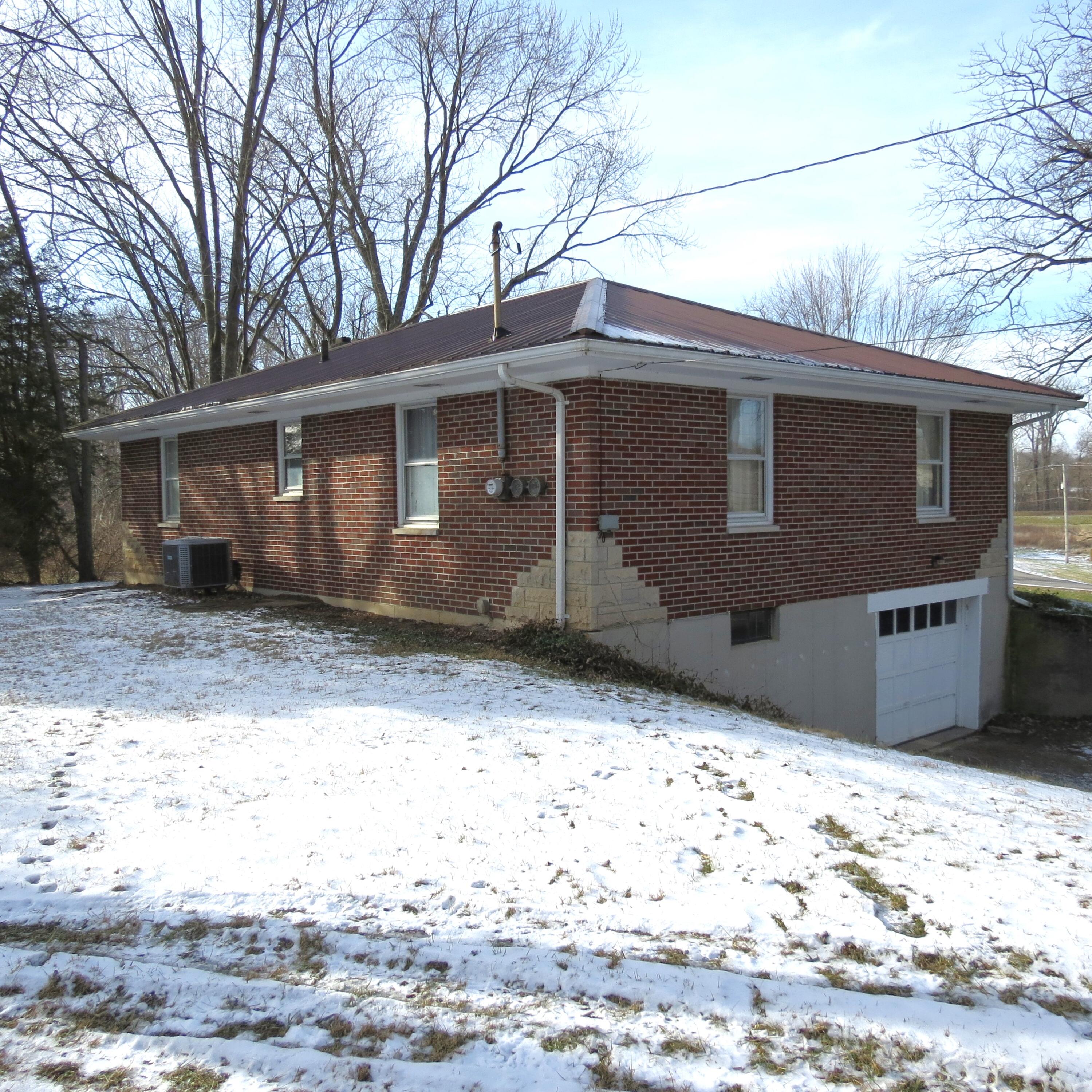 10040 Kaser Road, Piqua, Ohio 45356