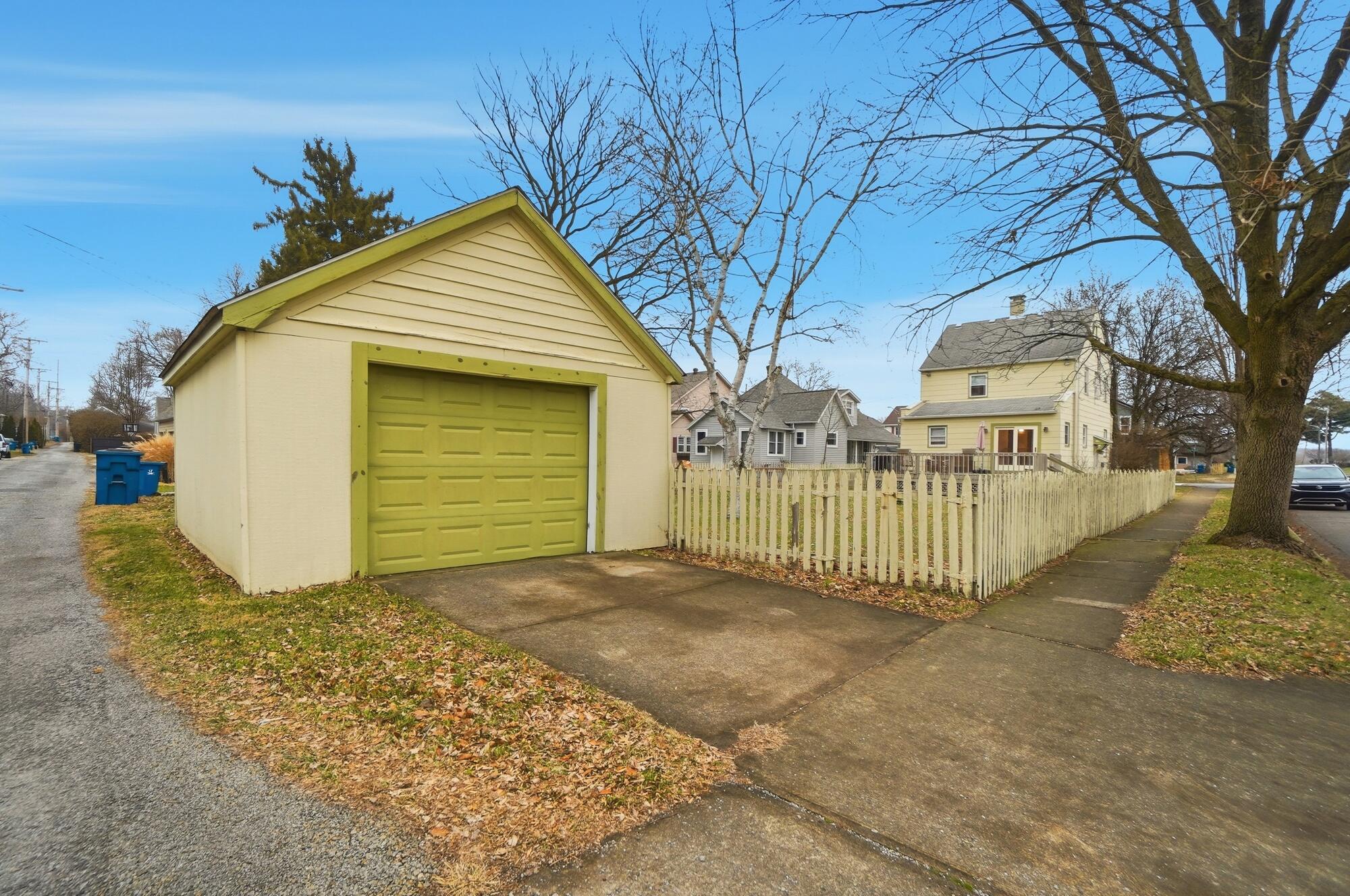 203 2nd Street, Tipp City, Ohio 45371