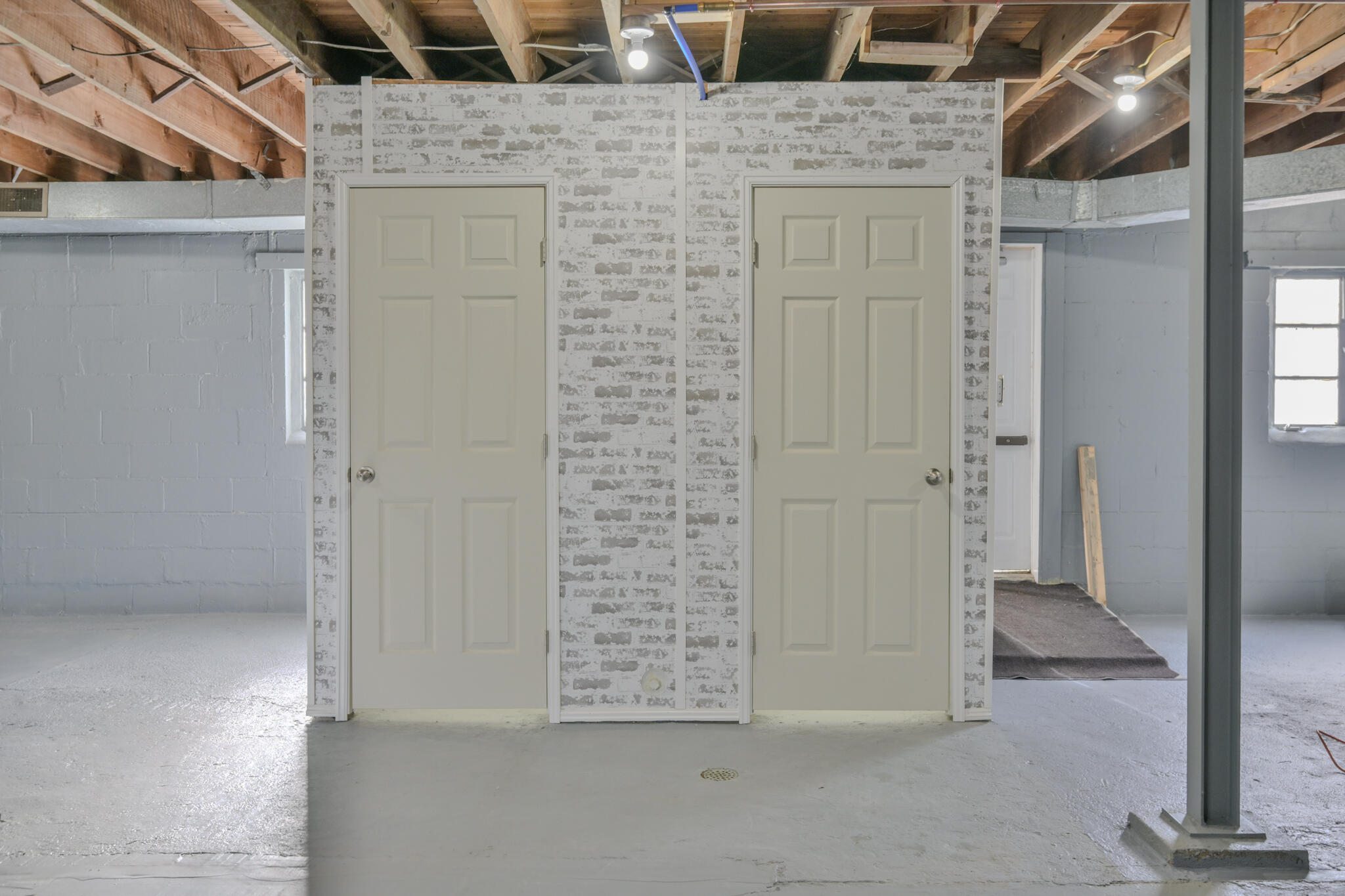 1901 Mechanicsburg Road, Springfield, Ohio 45503