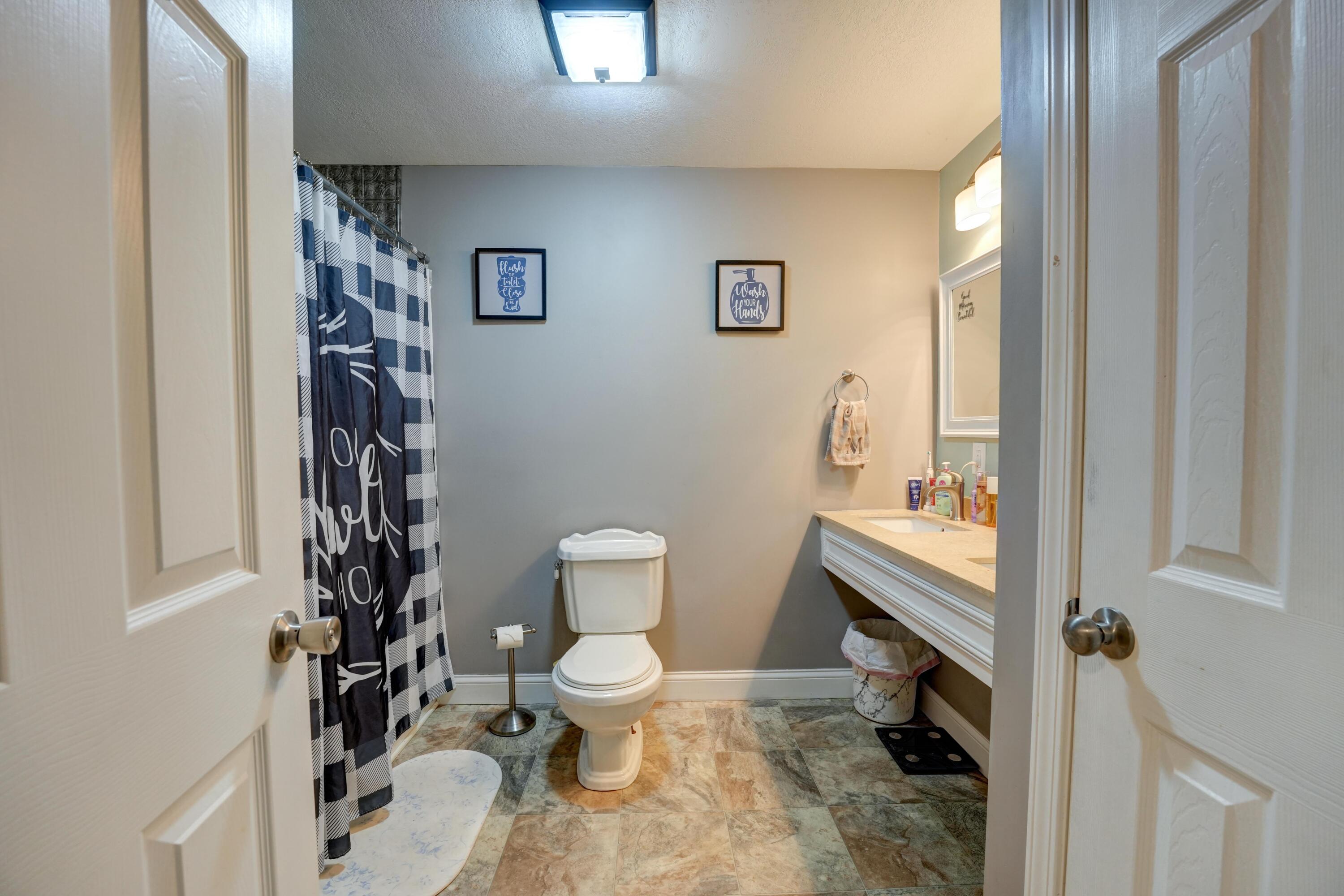 477 State Route 571, Union City, Ohio 45390