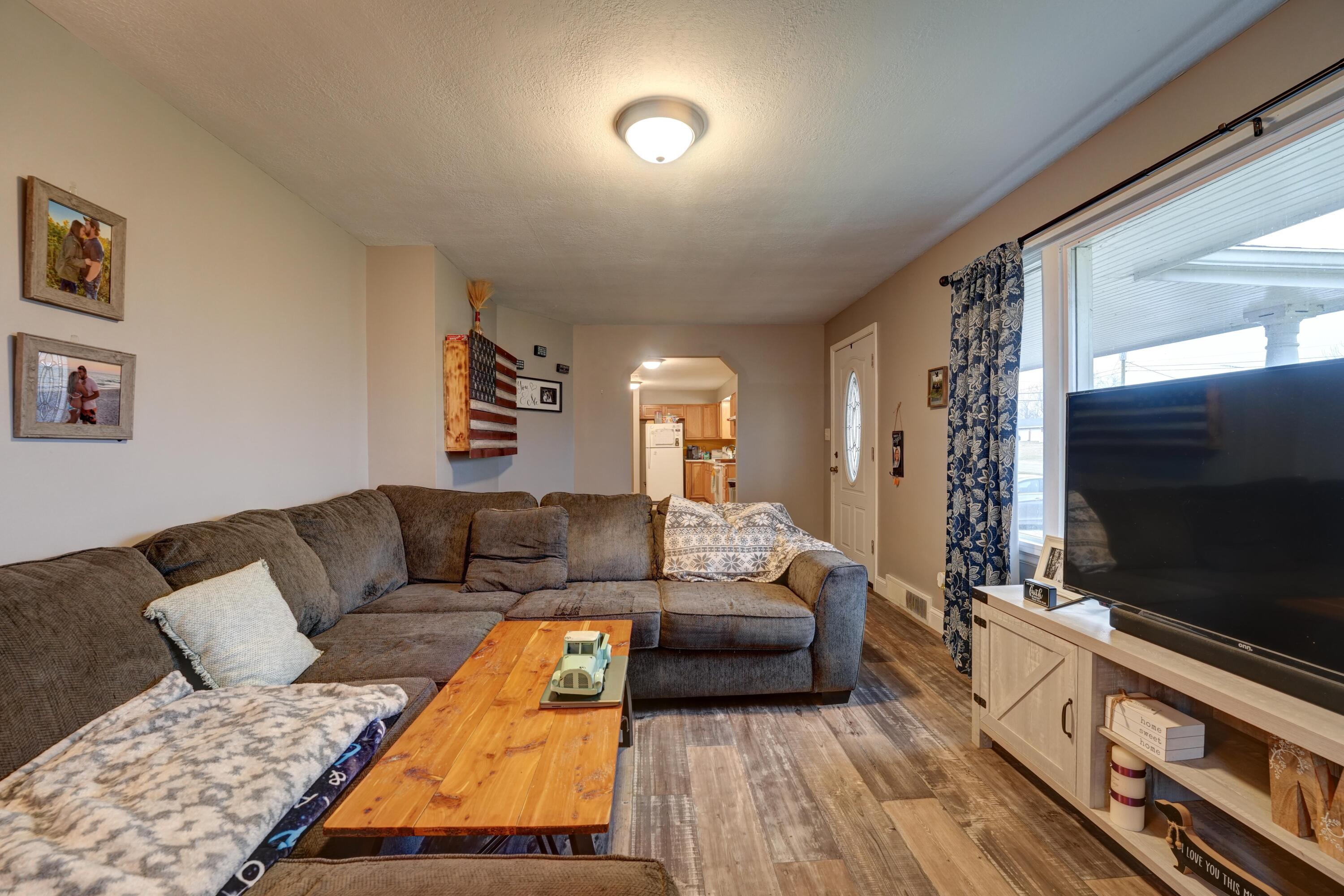 477 State Route 571, Union City, Ohio 45390