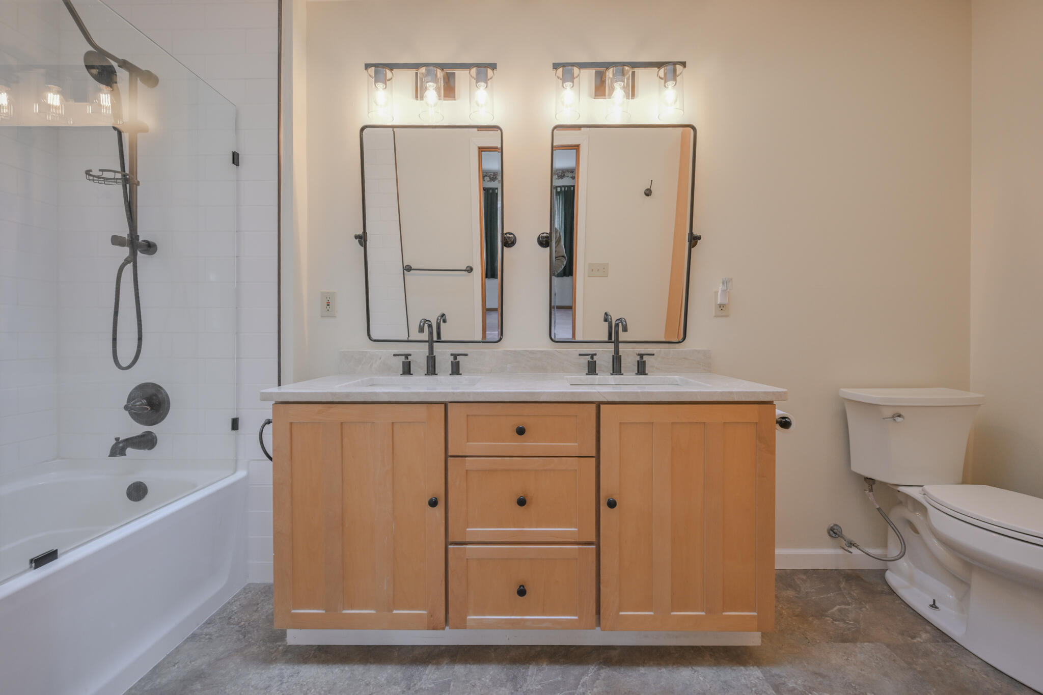 255 Bird Road, Springfield, Ohio 45505