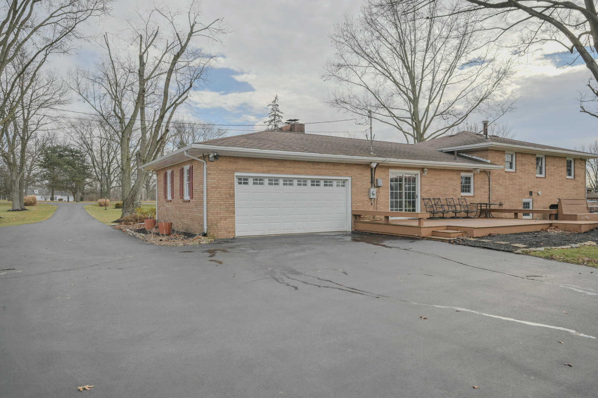 255 Bird Road, Springfield, Ohio 45505