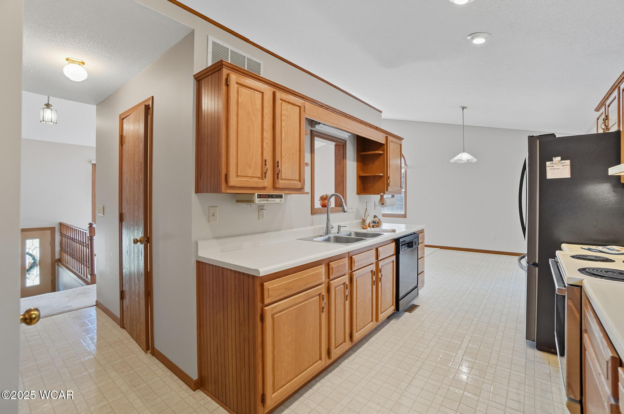 1446 Adak Avenue, Lima, Ohio