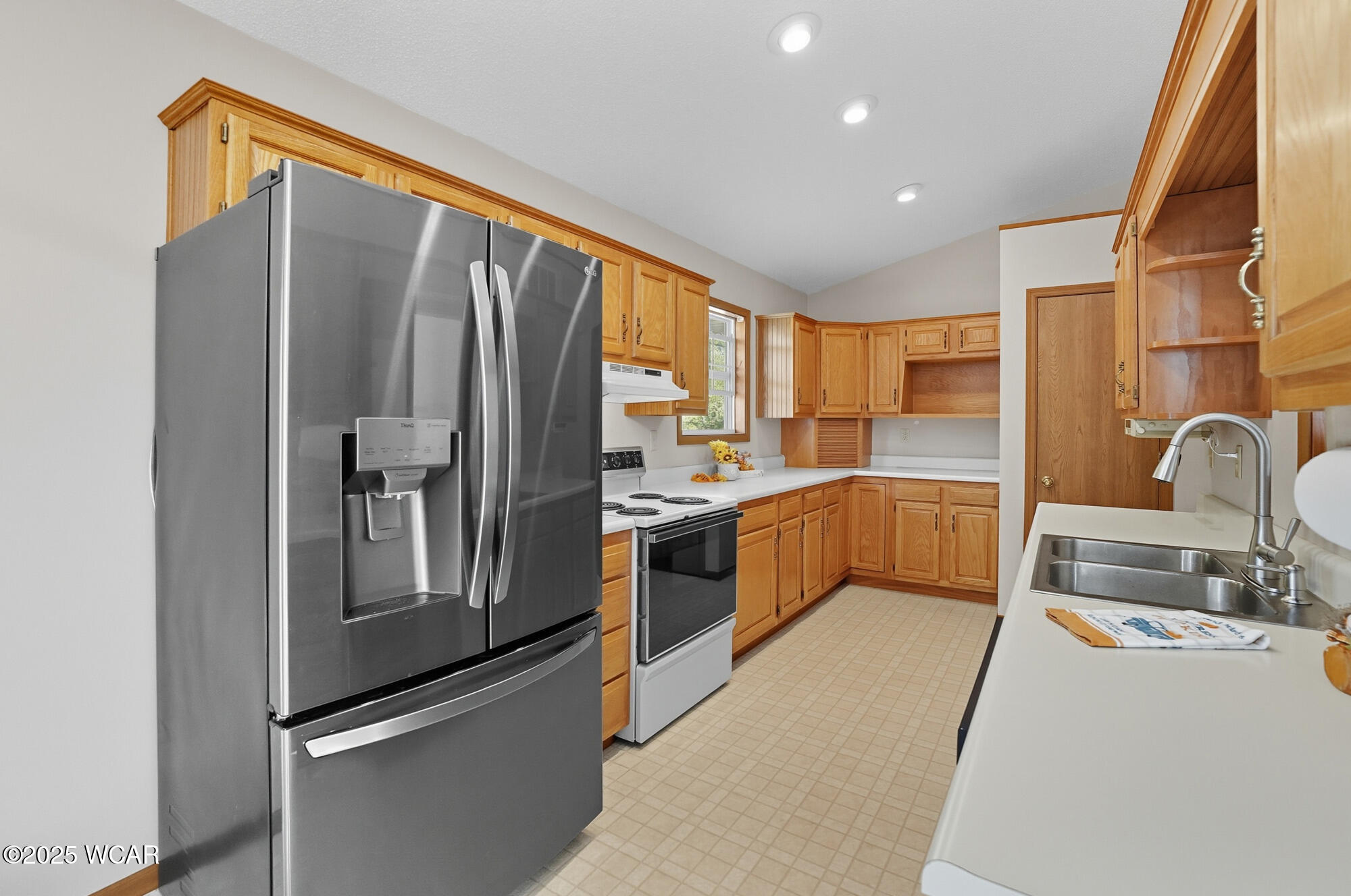 1446 Adak Avenue, Lima, Ohio