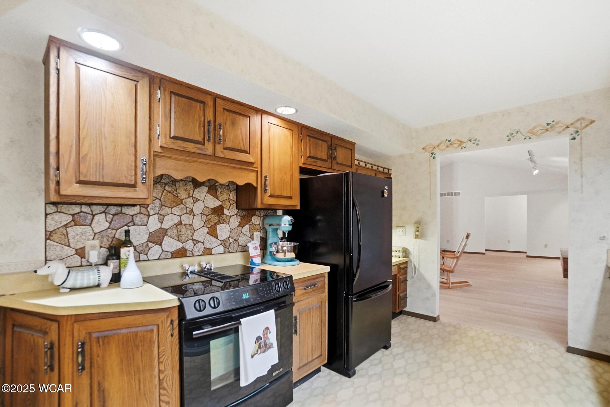 137 Caribou Circle, Lima, Ohio